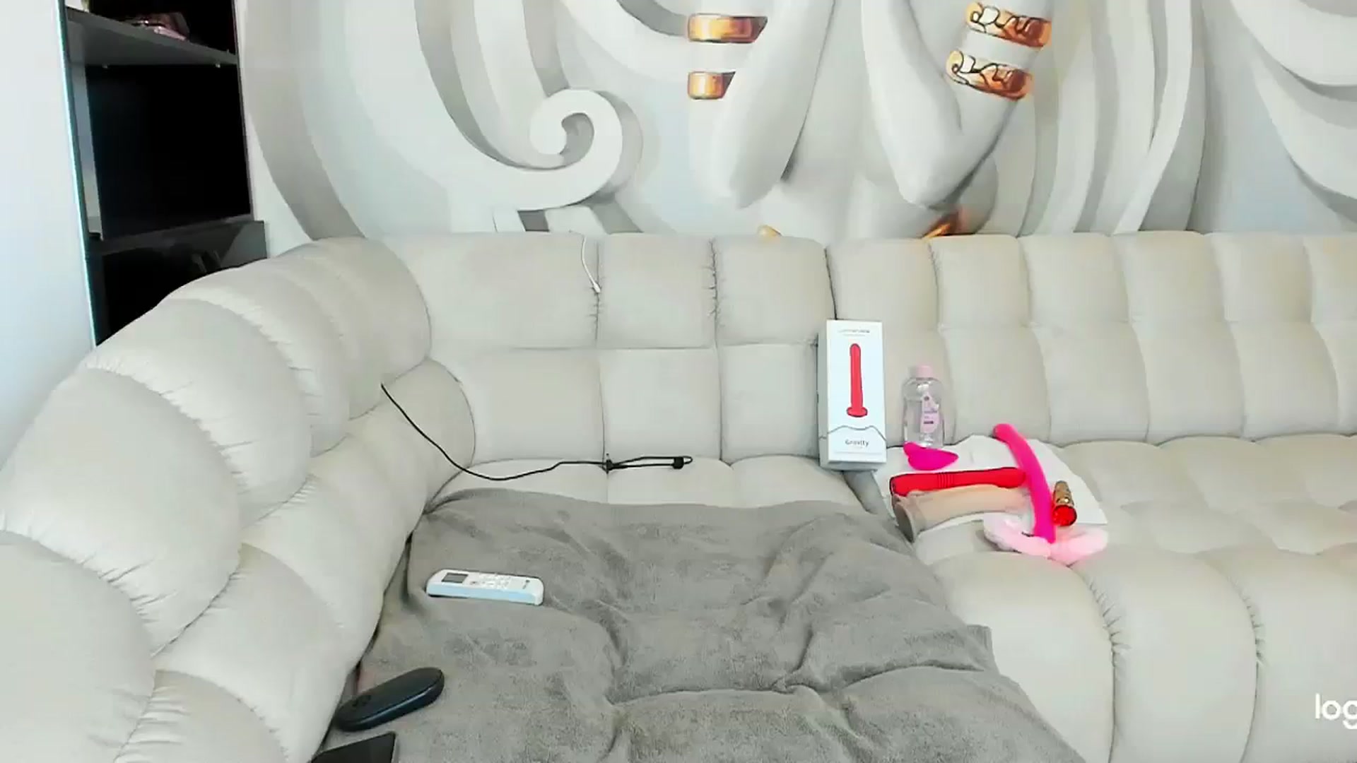 Gallery image thumbnail from HaleySweet18's myfreecams stream on, 07/25/2023, 01:01 image 1 of 20