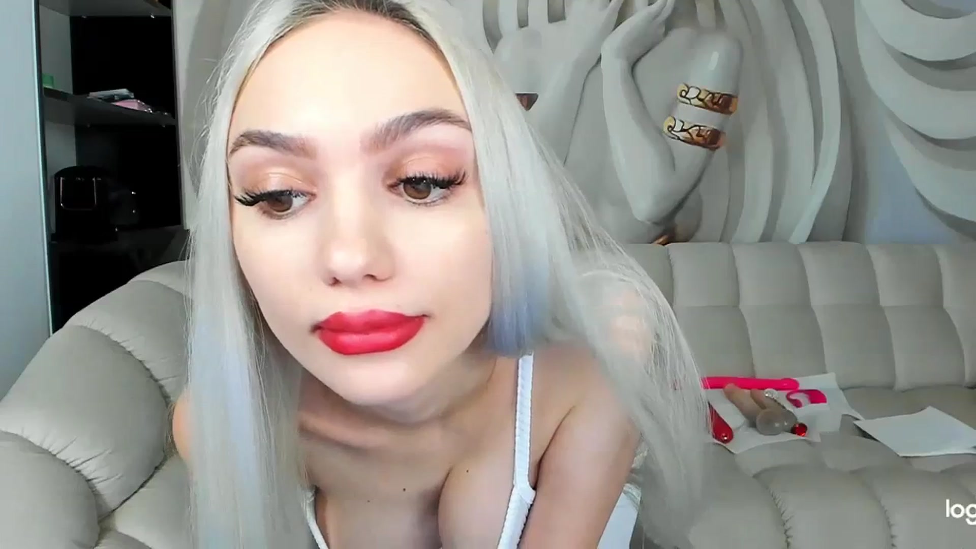 Gallery image thumbnail from HaleySweet18's myfreecams stream on, 10/18/2023, 24:48 image 2 of 20
