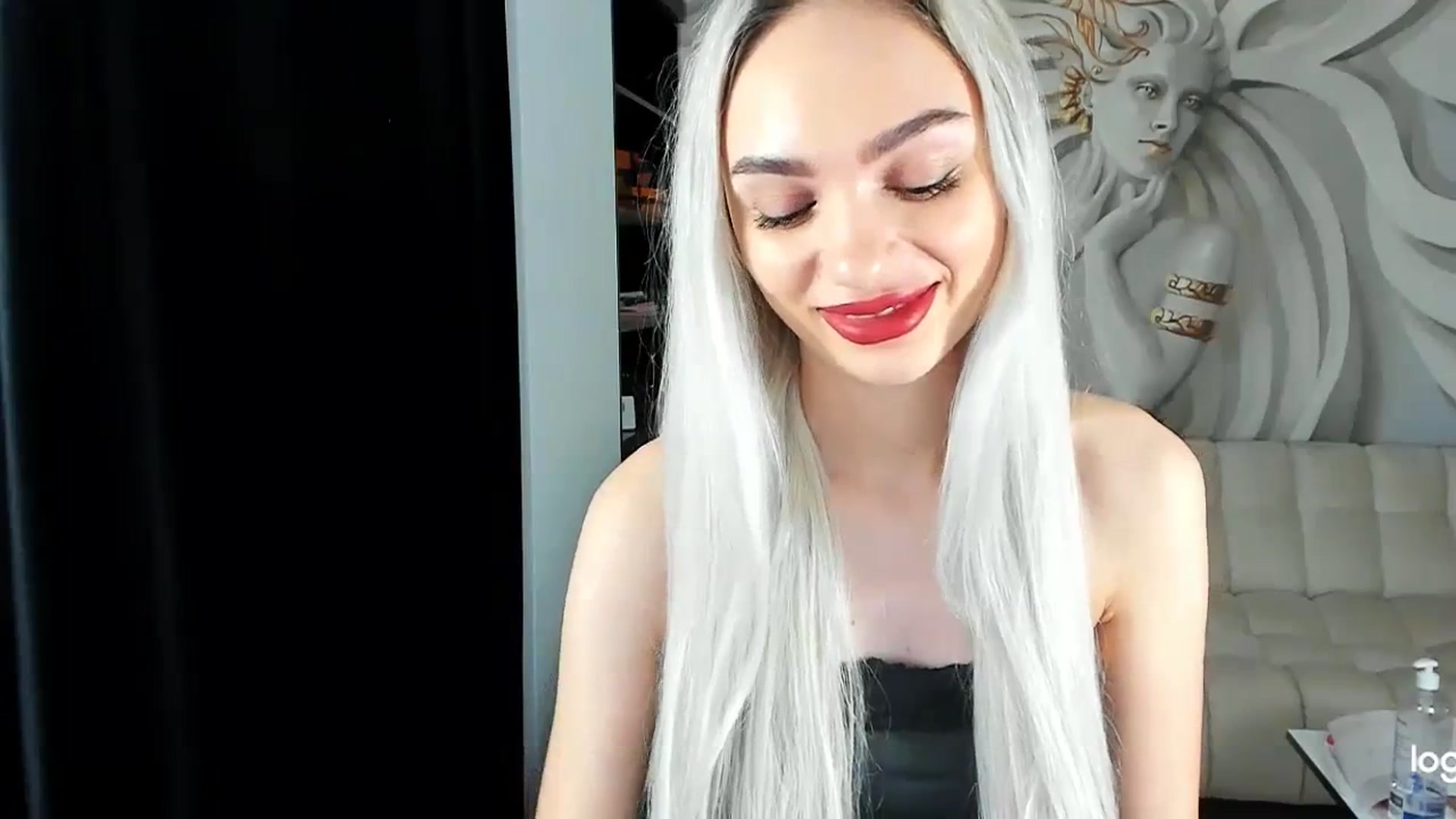 Gallery image thumbnail from HaleySweet18's myfreecams stream on, 11/22/2023, 01:13 image 19 of 20