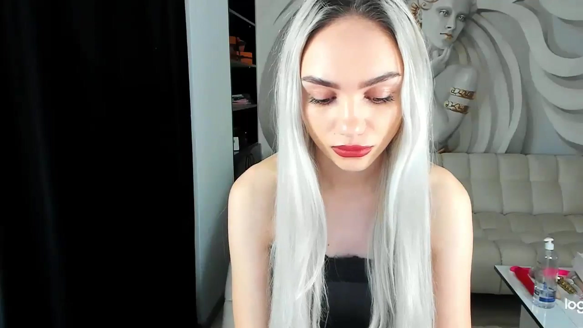 Gallery image thumbnail from HaleySweet18's myfreecams stream on, 11/22/2023, 02:09 image 7 of 20