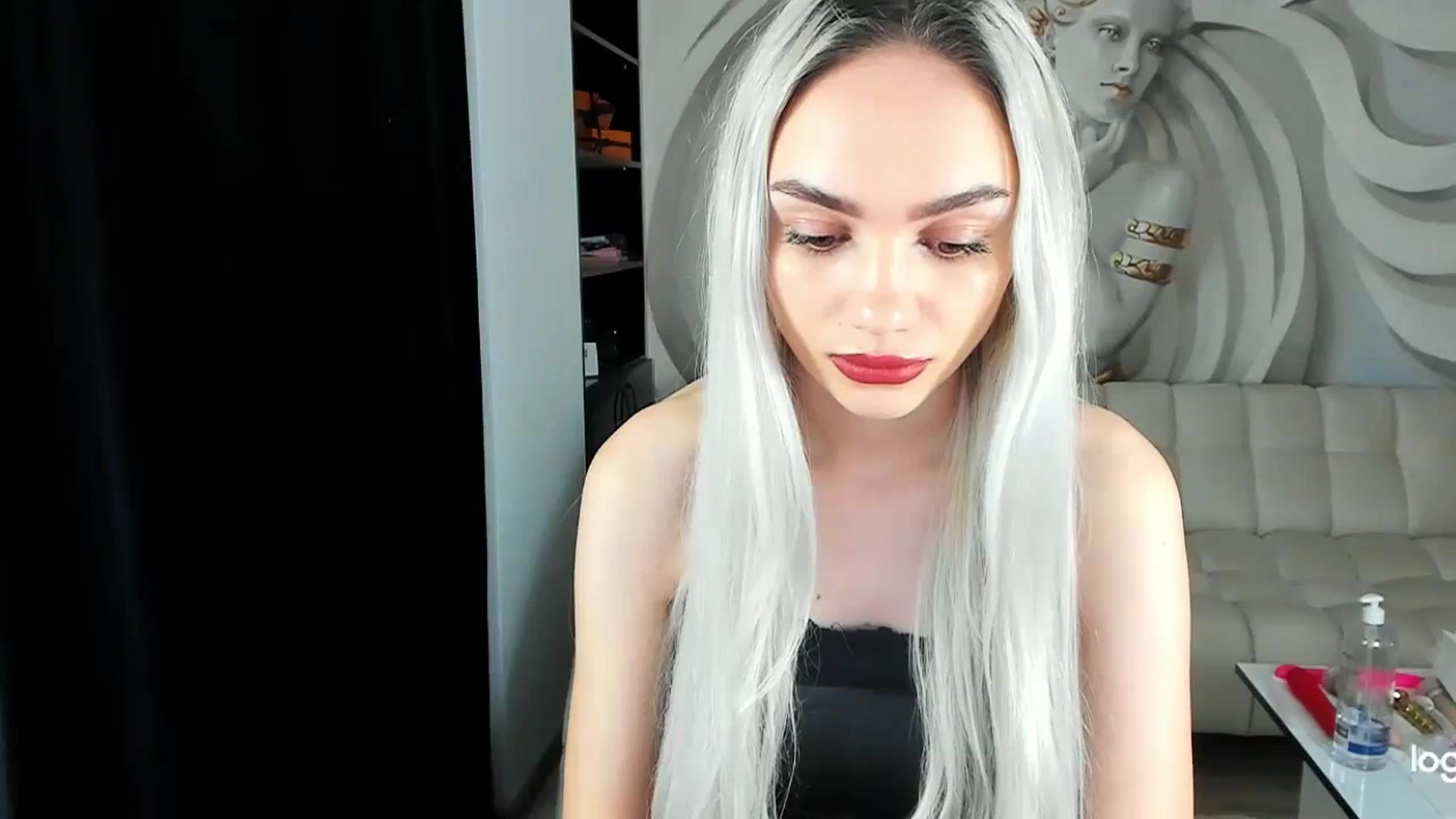 Gallery image thumbnail from HaleySweet18's myfreecams stream on, 11/22/2023, 02:09 image 6 of 20