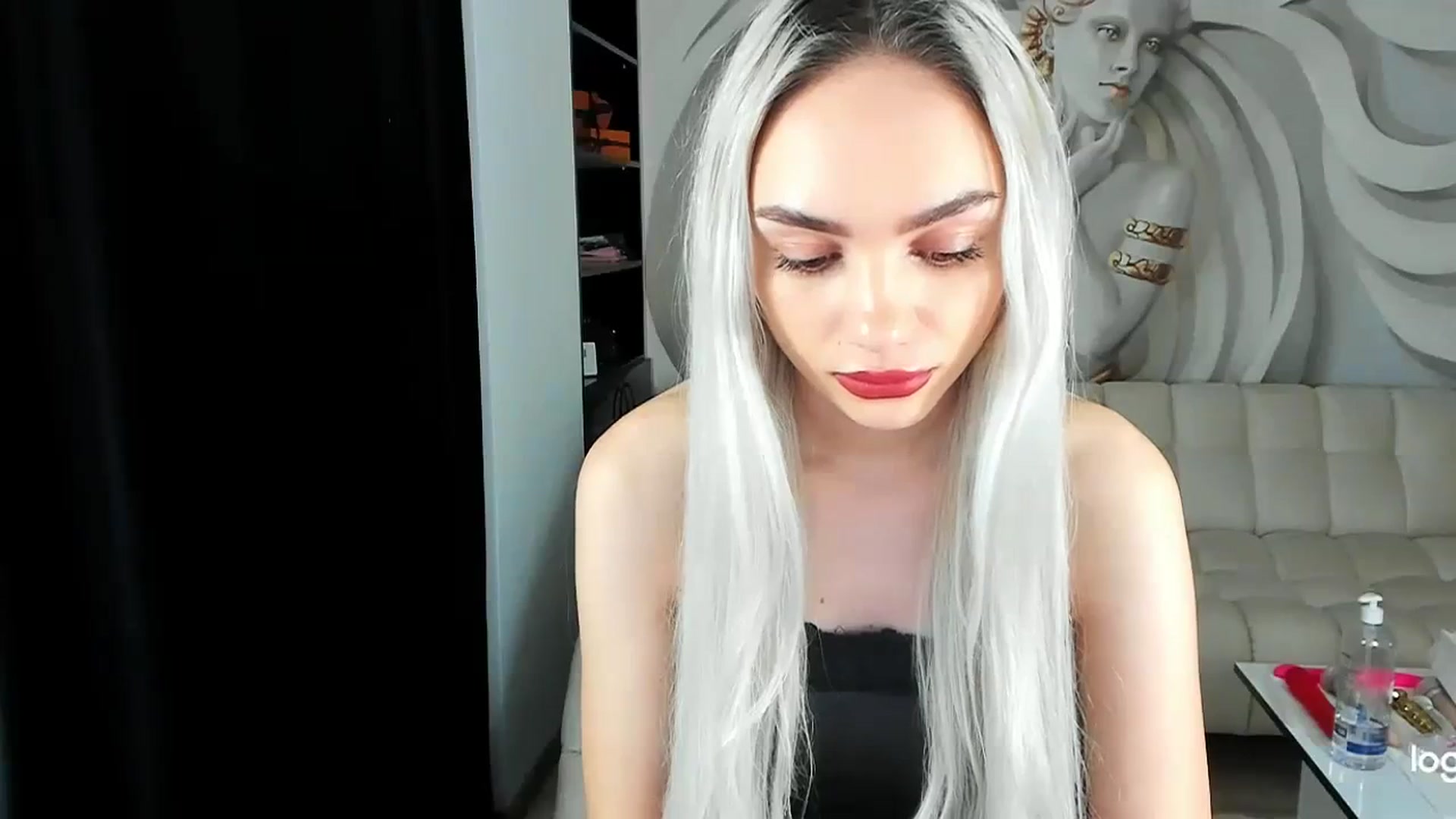 Gallery image thumbnail from HaleySweet18's myfreecams stream on, 11/22/2023, 02:09 image 8 of 20
