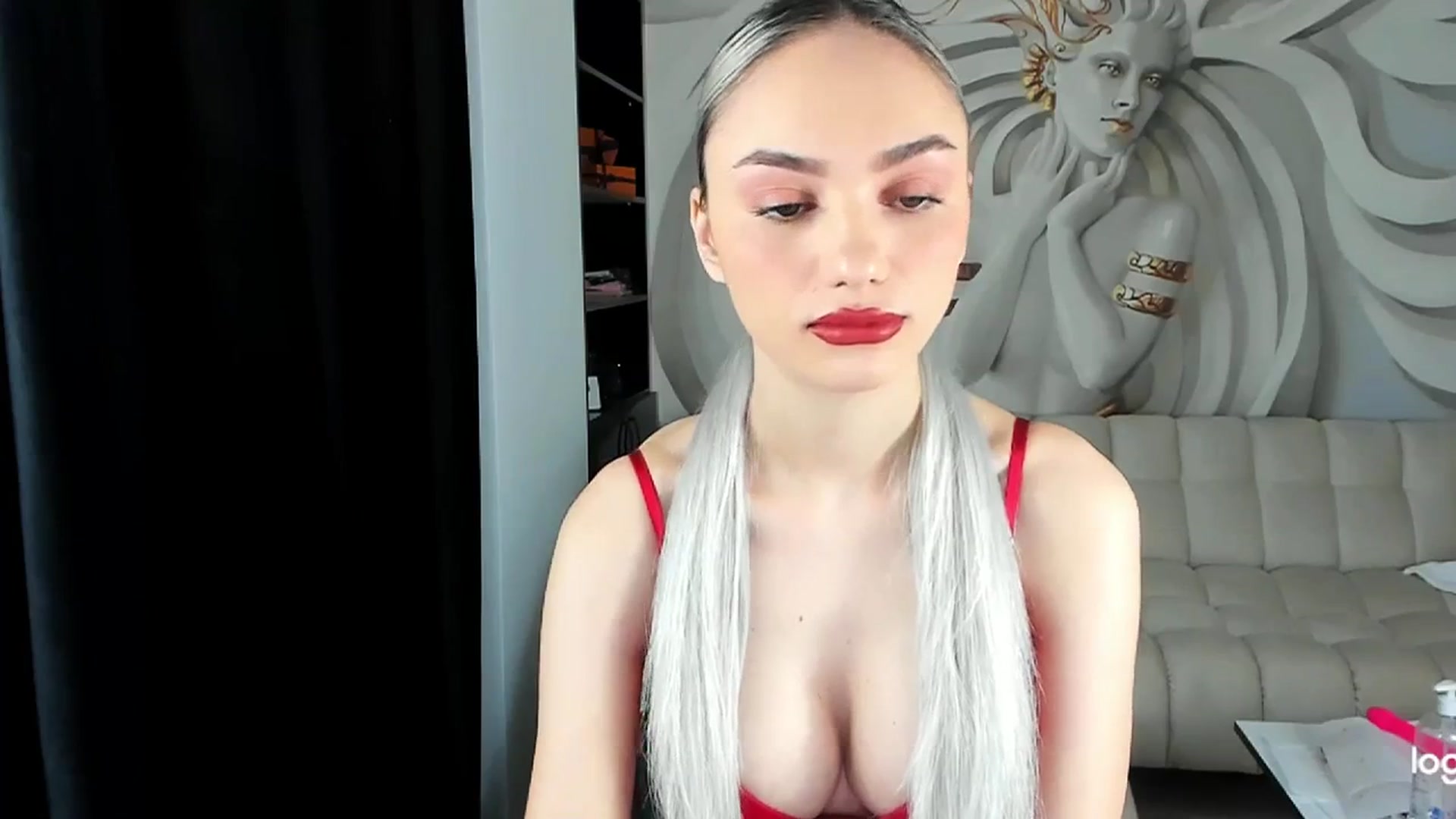Gallery image thumbnail from HaleySweet18's myfreecams stream on, 11/26/2023, 22:59 image 14 of 20