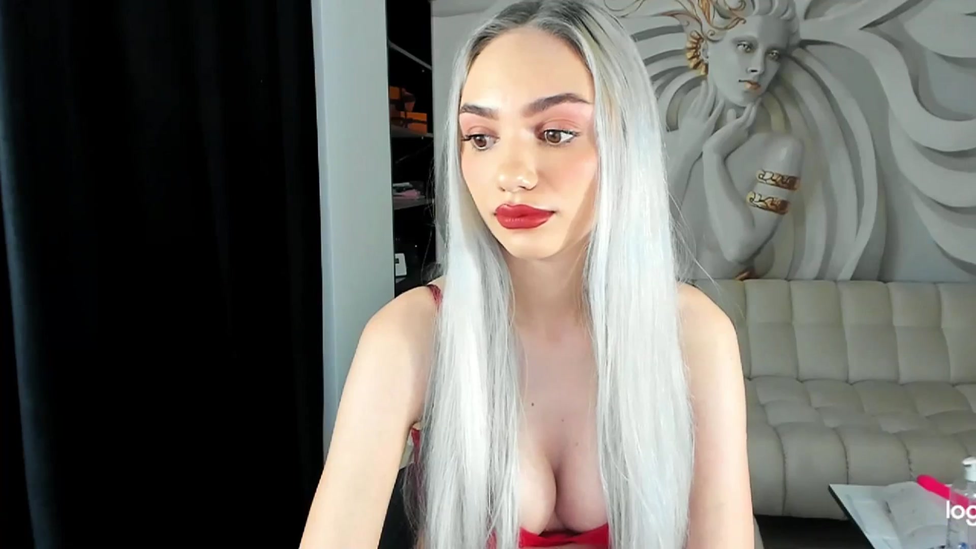 Gallery image thumbnail from HaleySweet18's myfreecams stream on, 11/27/2023, 04:19 image 9 of 20