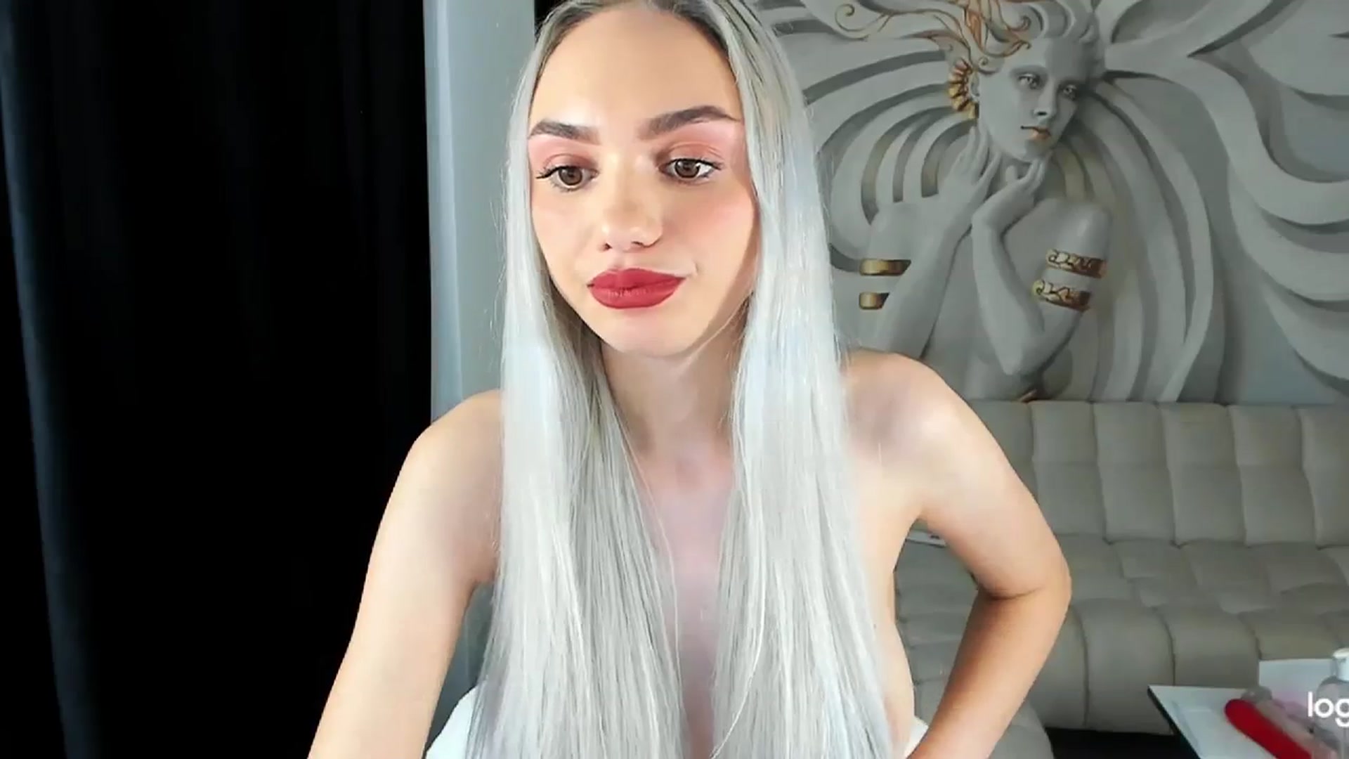 Gallery image thumbnail from HaleySweet18's myfreecams stream on, 11/27/2023, 07:14 image 5 of 20