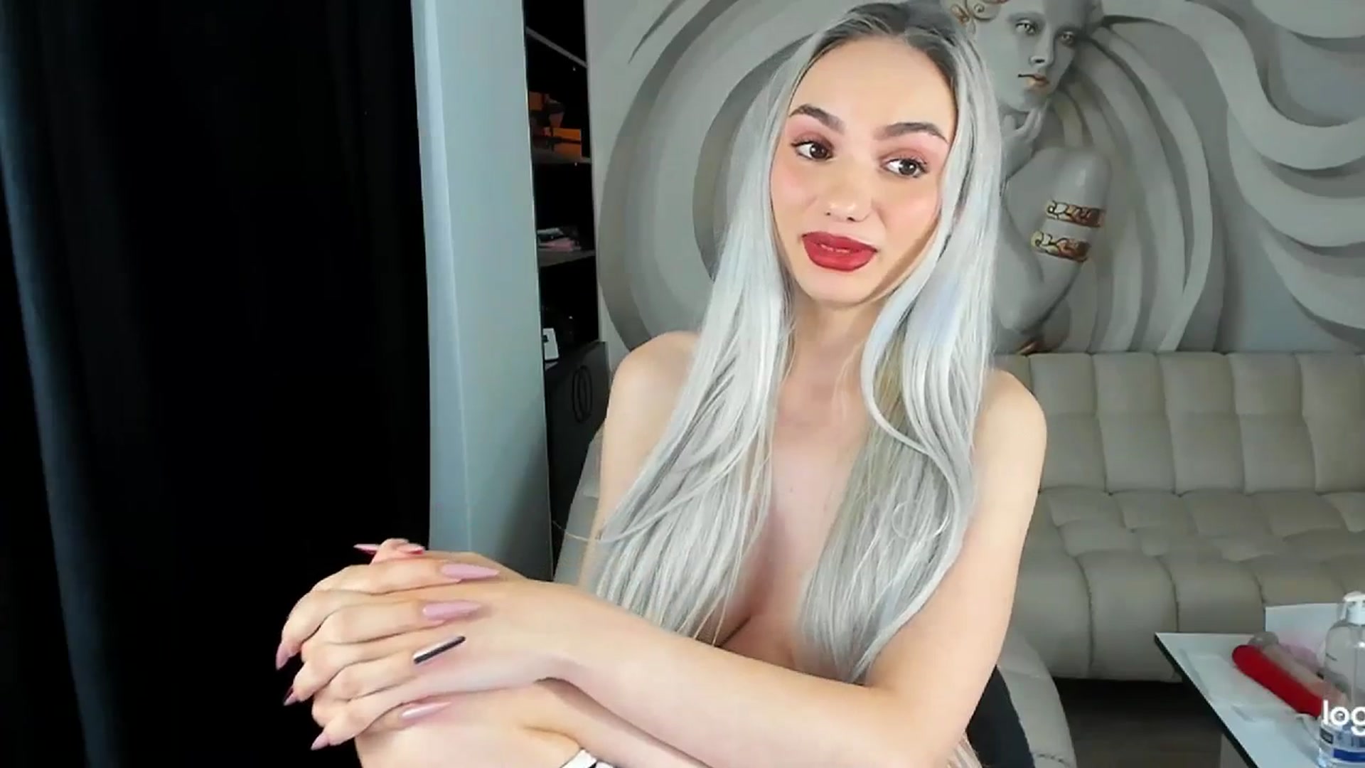 Gallery image thumbnail from HaleySweet18's myfreecams stream on, 11/27/2023, 07:14 image 15 of 20