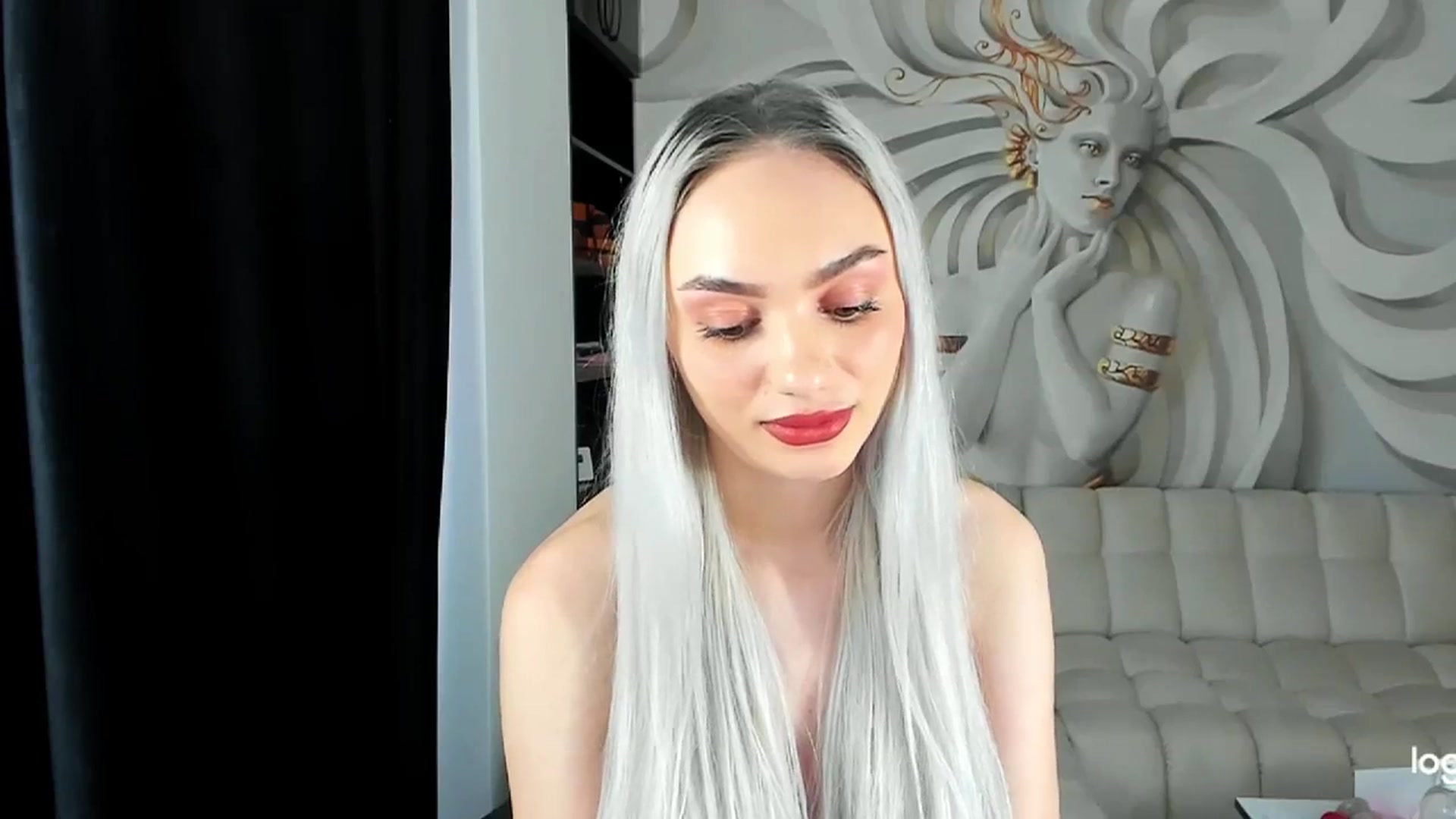 Gallery image thumbnail from HaleySweet18's myfreecams stream on, 11/27/2023, 08:01 image 16 of 20