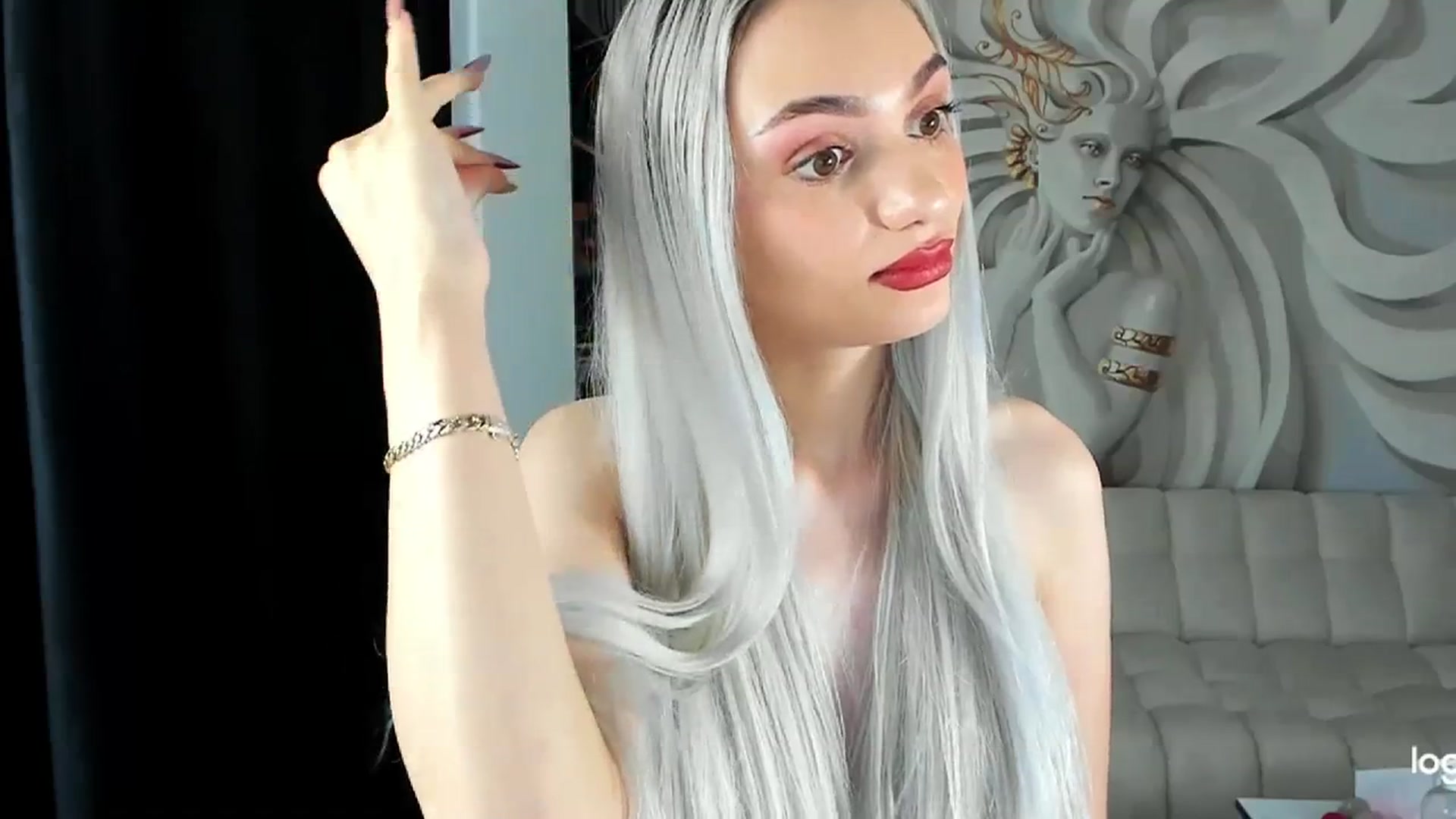 Gallery image thumbnail from HaleySweet18's myfreecams stream on, 11/27/2023, 08:01 image 14 of 20