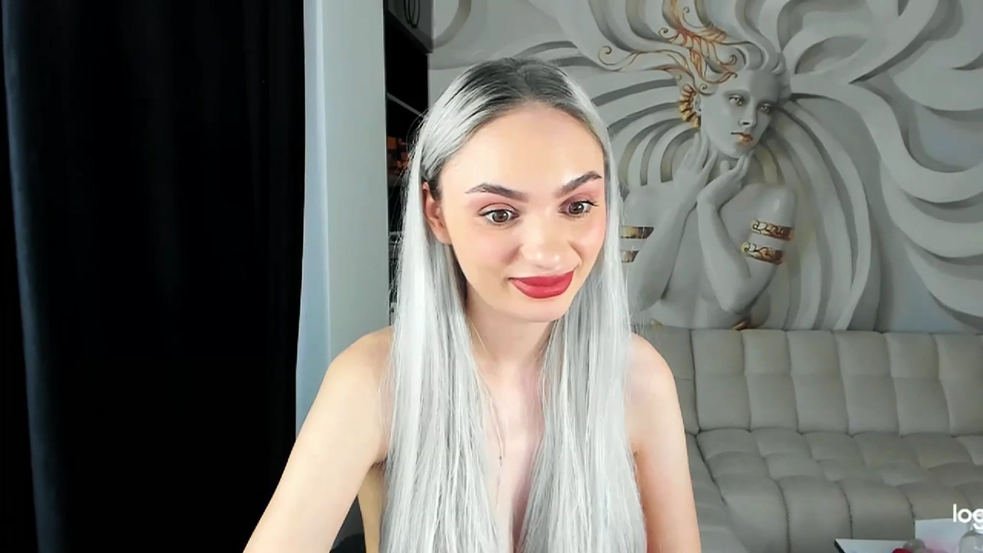 Gallery image thumbnail from HaleySweet18's myfreecams stream on, 11/27/2023, 08:01 image 2 of 20