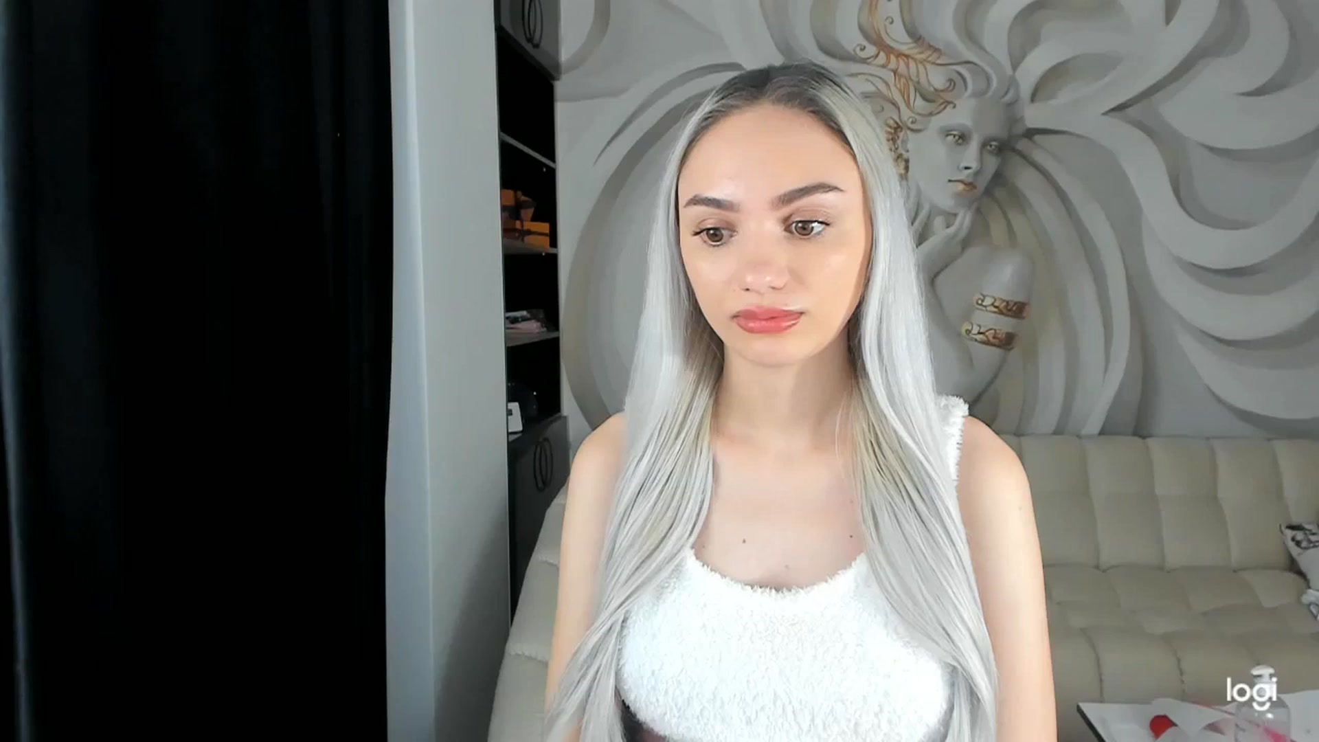 Gallery image thumbnail from HaleySweet18's myfreecams stream on, 11/28/2023, 06:16 image 14 of 20