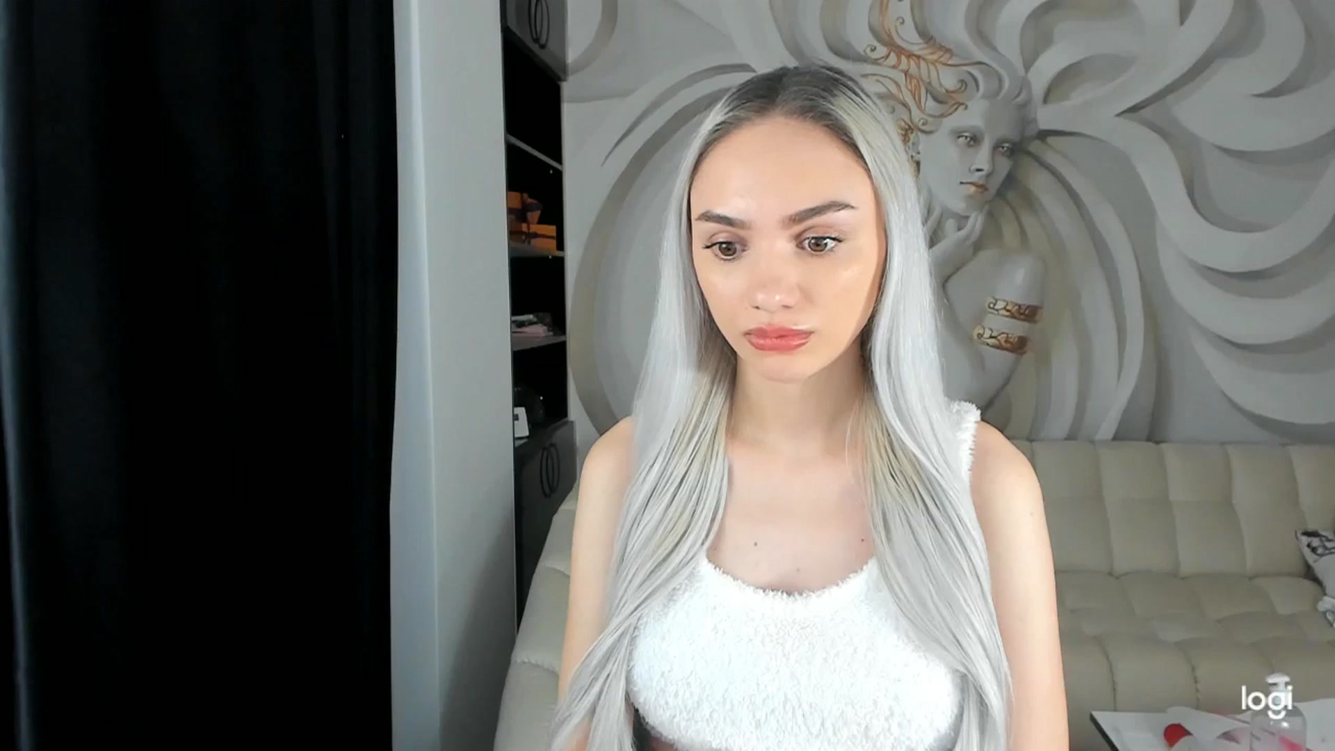 Gallery image thumbnail from HaleySweet18's myfreecams stream on, 11/28/2023, 06:16 image 15 of 20