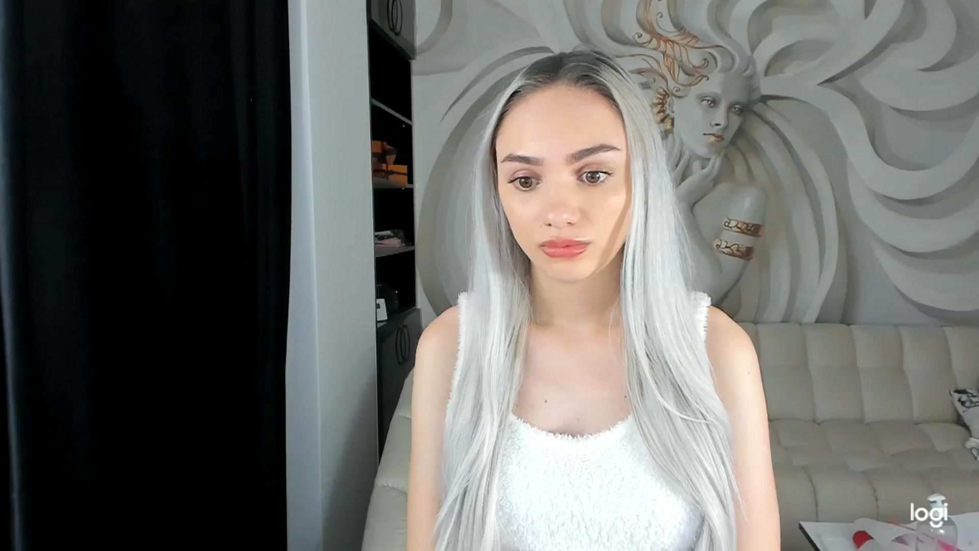 Gallery image thumbnail from HaleySweet18's myfreecams stream on, 11/28/2023, 06:16 image 16 of 20