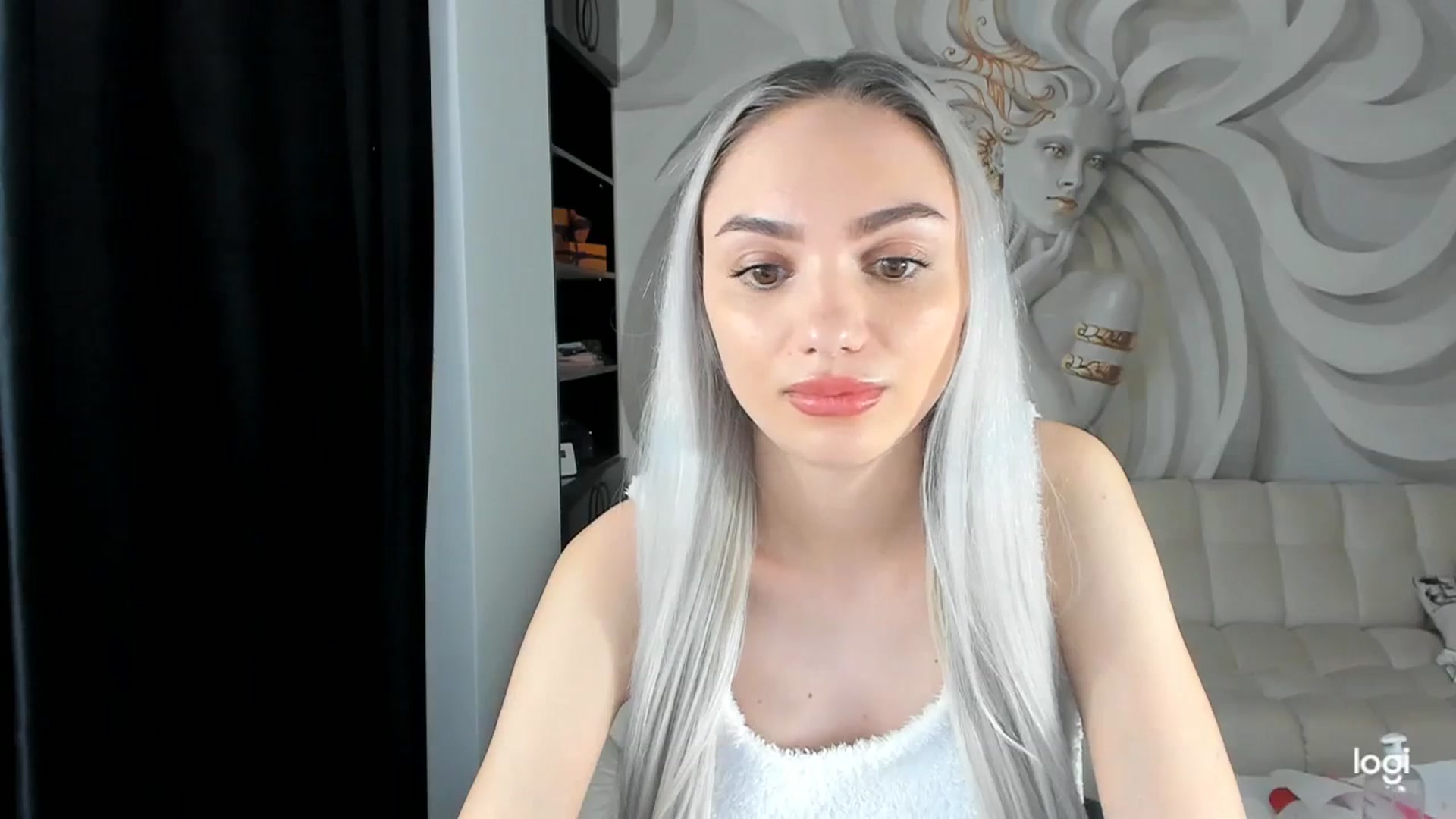 Gallery image thumbnail from HaleySweet18's myfreecams stream on, 11/28/2023, 06:16 image 18 of 20