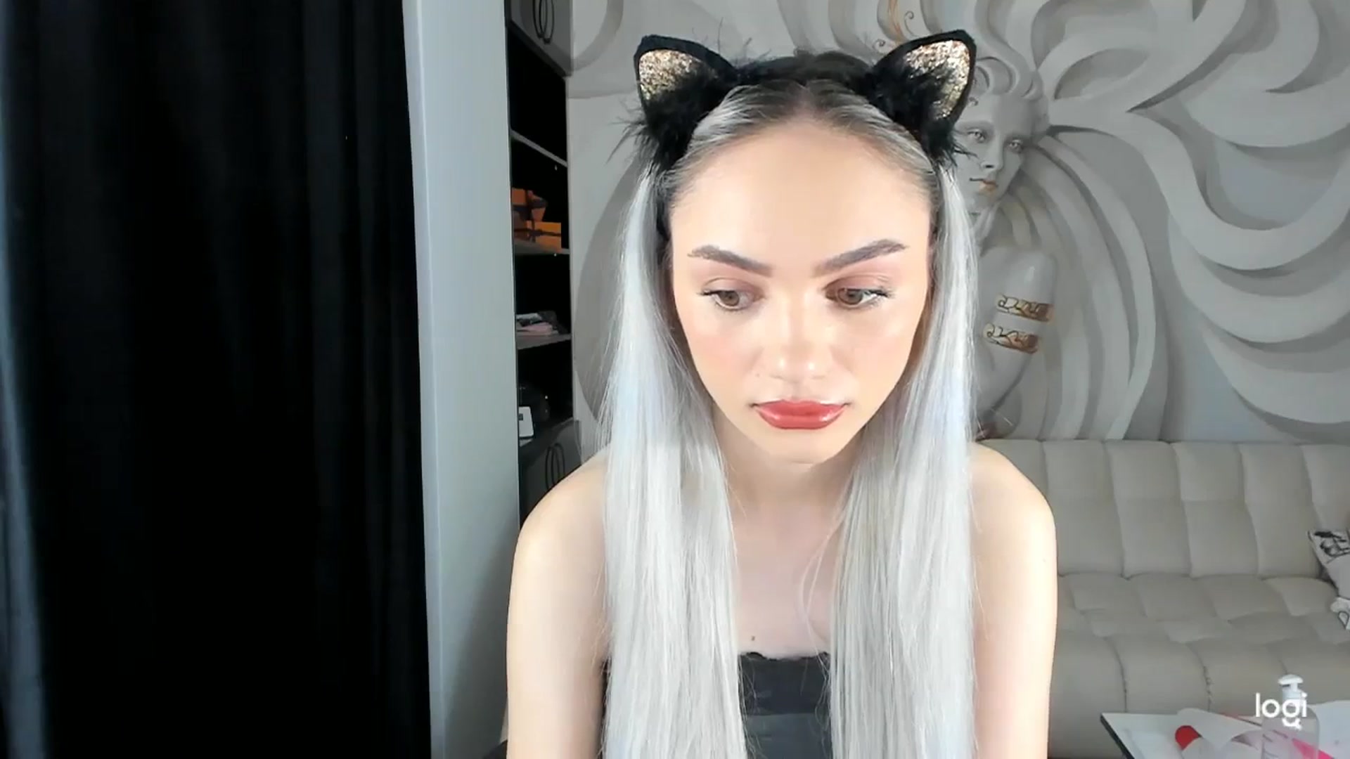 Gallery image thumbnail from HaleySweet18's myfreecams stream on, 11/28/2023, 22:41 image 4 of 20