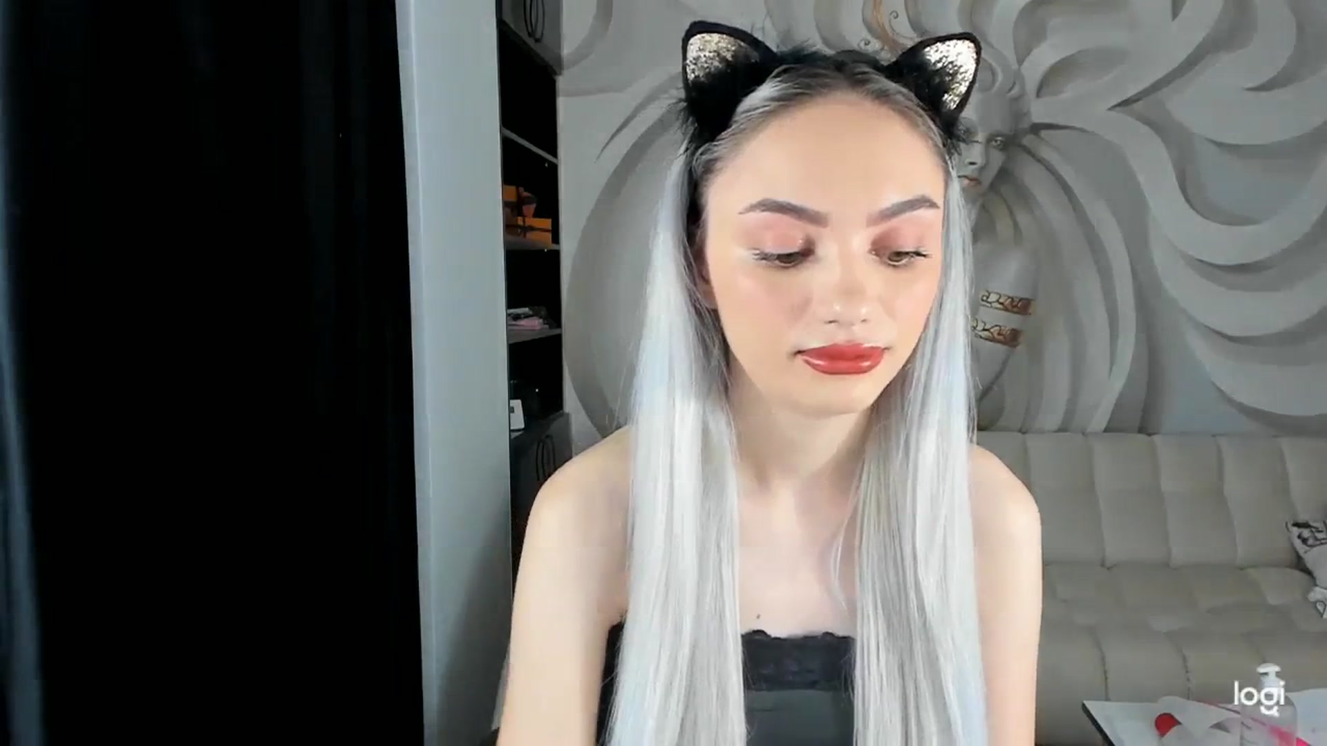 Gallery image thumbnail from HaleySweet18's myfreecams stream on, 11/28/2023, 22:41 image 2 of 20