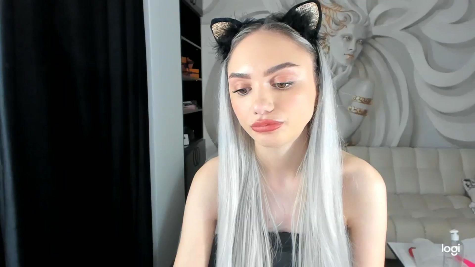 Gallery image thumbnail from HaleySweet18's myfreecams stream on, 11/29/2023, 01:38 image 11 of 20