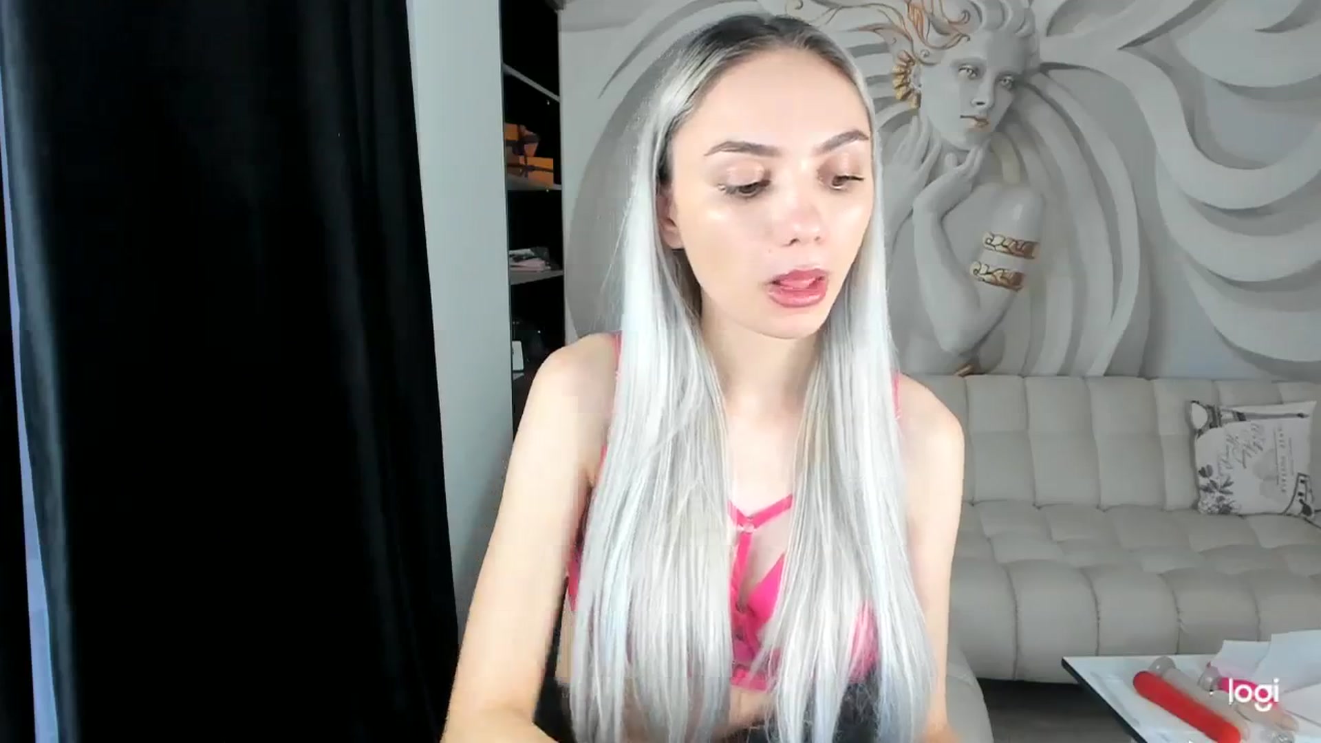 Gallery image thumbnail from HaleySweet18's myfreecams stream on, 12/02/2023, 07:15 image 3 of 20