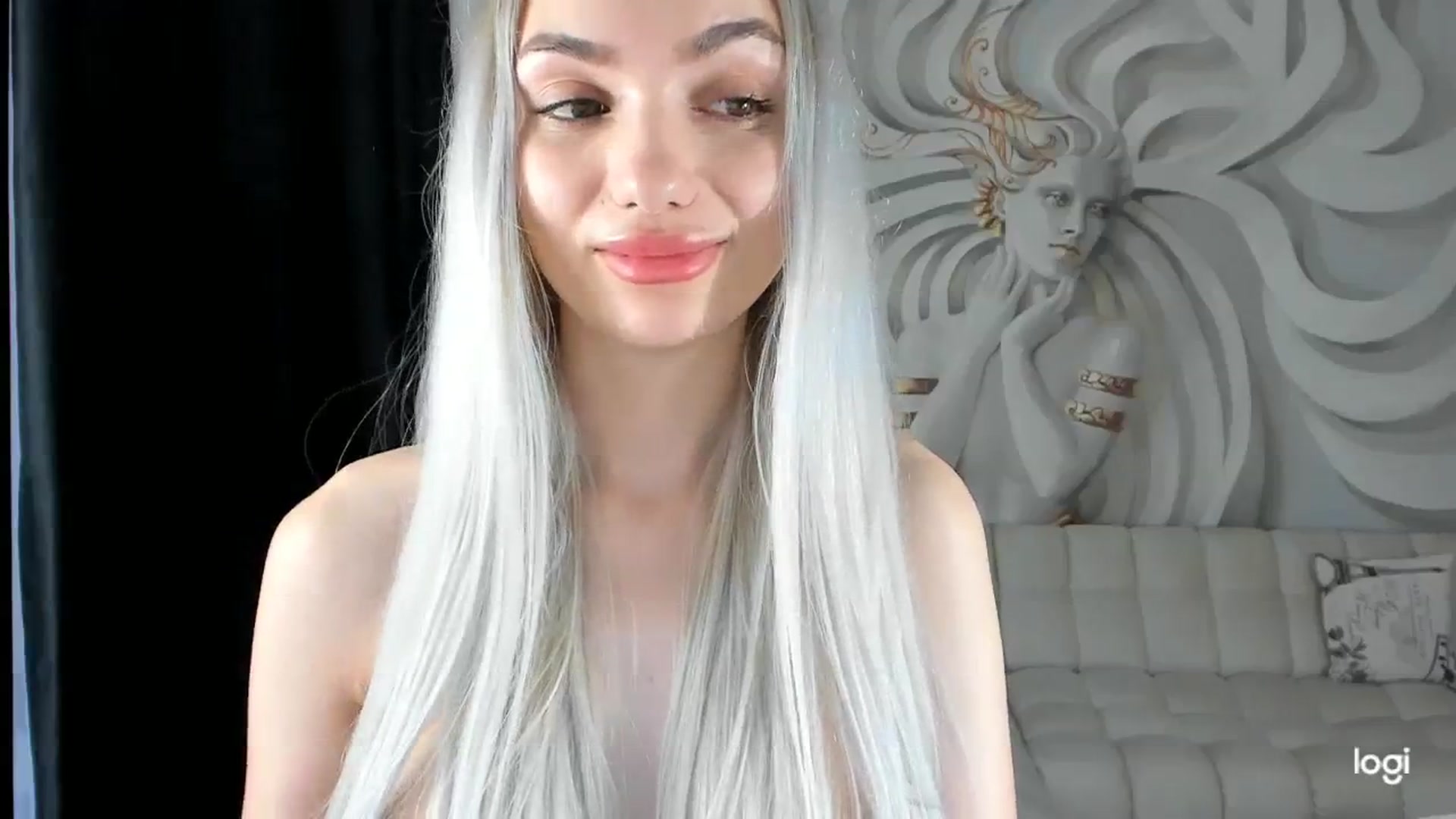 Gallery image thumbnail from HaleySweet18's myfreecams stream on, 12/02/2023, 07:15 image 20 of 20