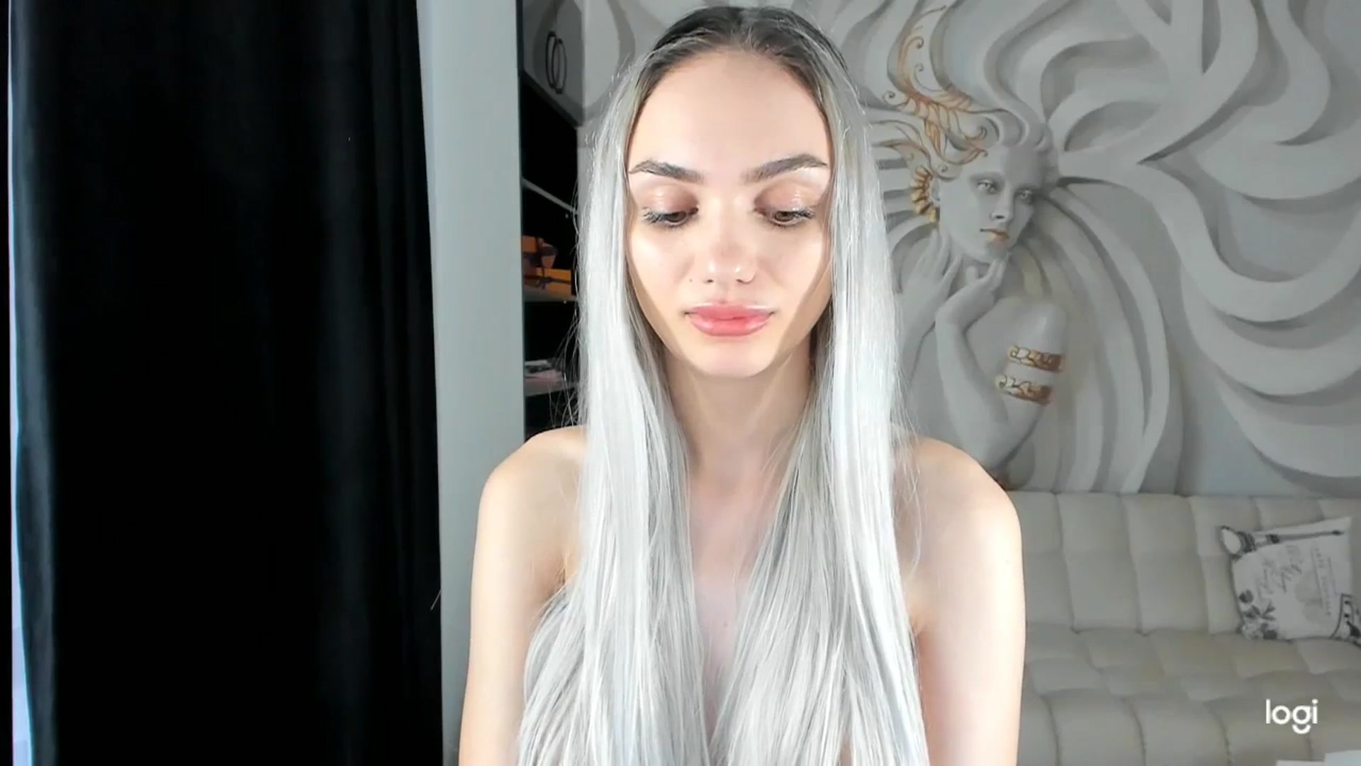 Gallery image thumbnail from HaleySweet18's myfreecams stream on, 12/02/2023, 08:11 image 2 of 20