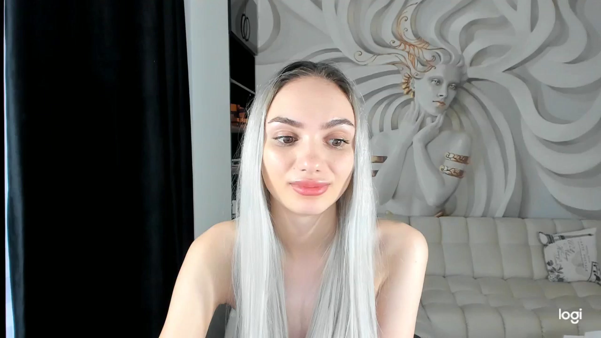 Gallery image thumbnail from HaleySweet18's myfreecams stream on, 12/02/2023, 08:11 image 5 of 20