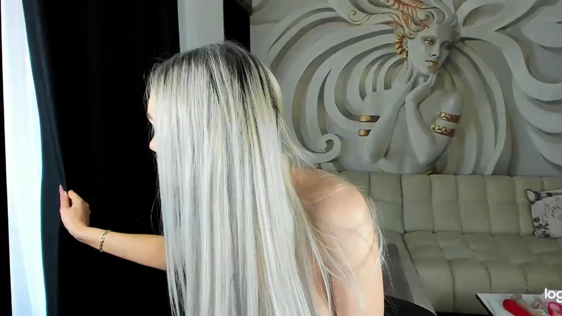 Gallery image thumbnail from HaleySweet18's myfreecams stream on, 12/03/2023, 08:00 image 1 of 20