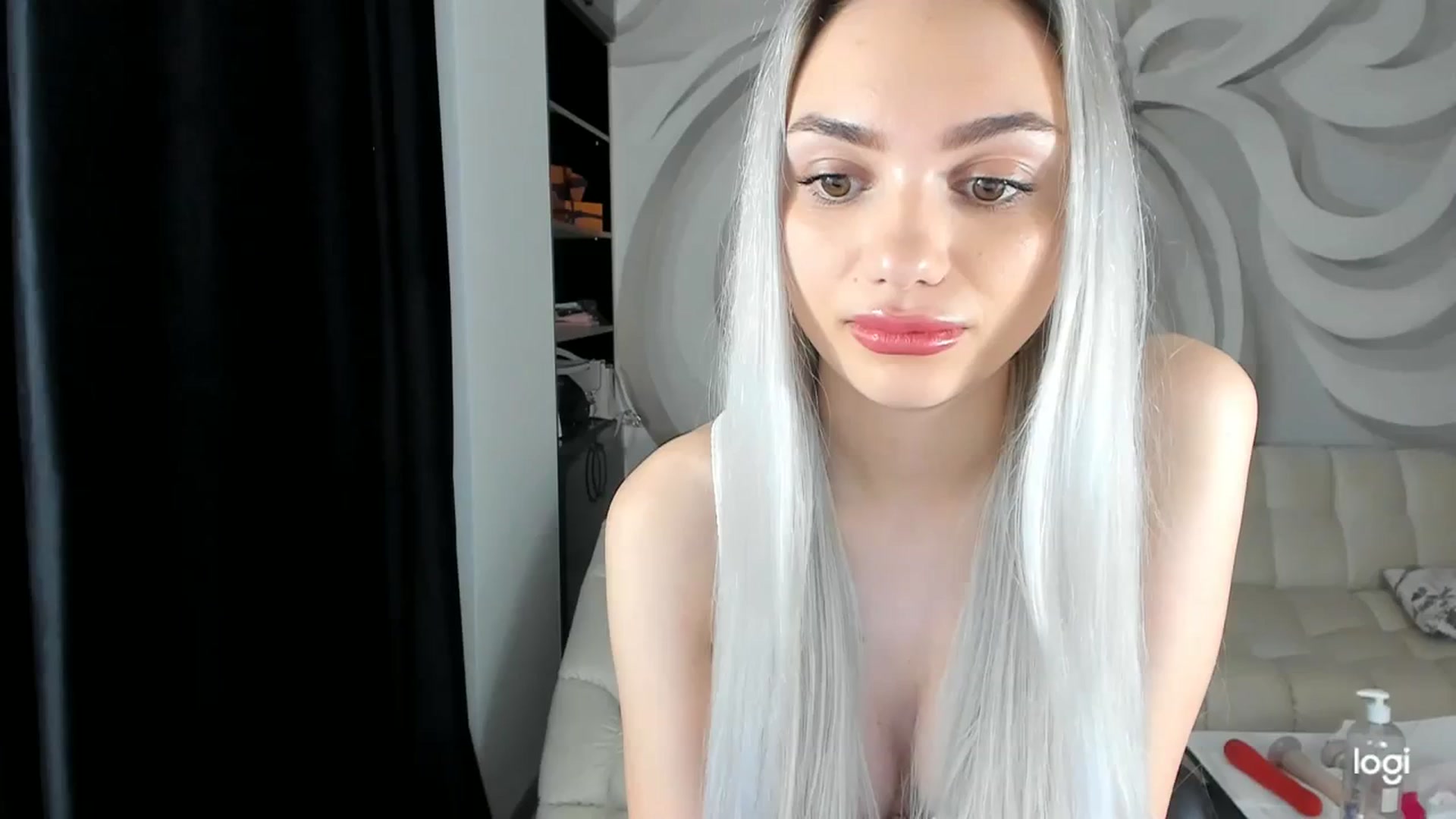 Gallery image thumbnail from HaleySweet18's myfreecams stream on, 12/07/2023, 05:53 image 1 of 20