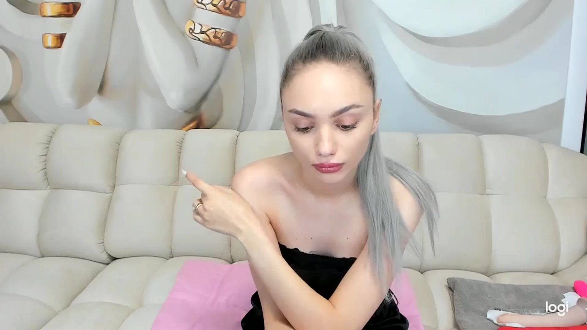 Gallery image thumbnail from HaleySweet18's myfreecams stream on, 01/11/2024, 06:10 image 19 of 20