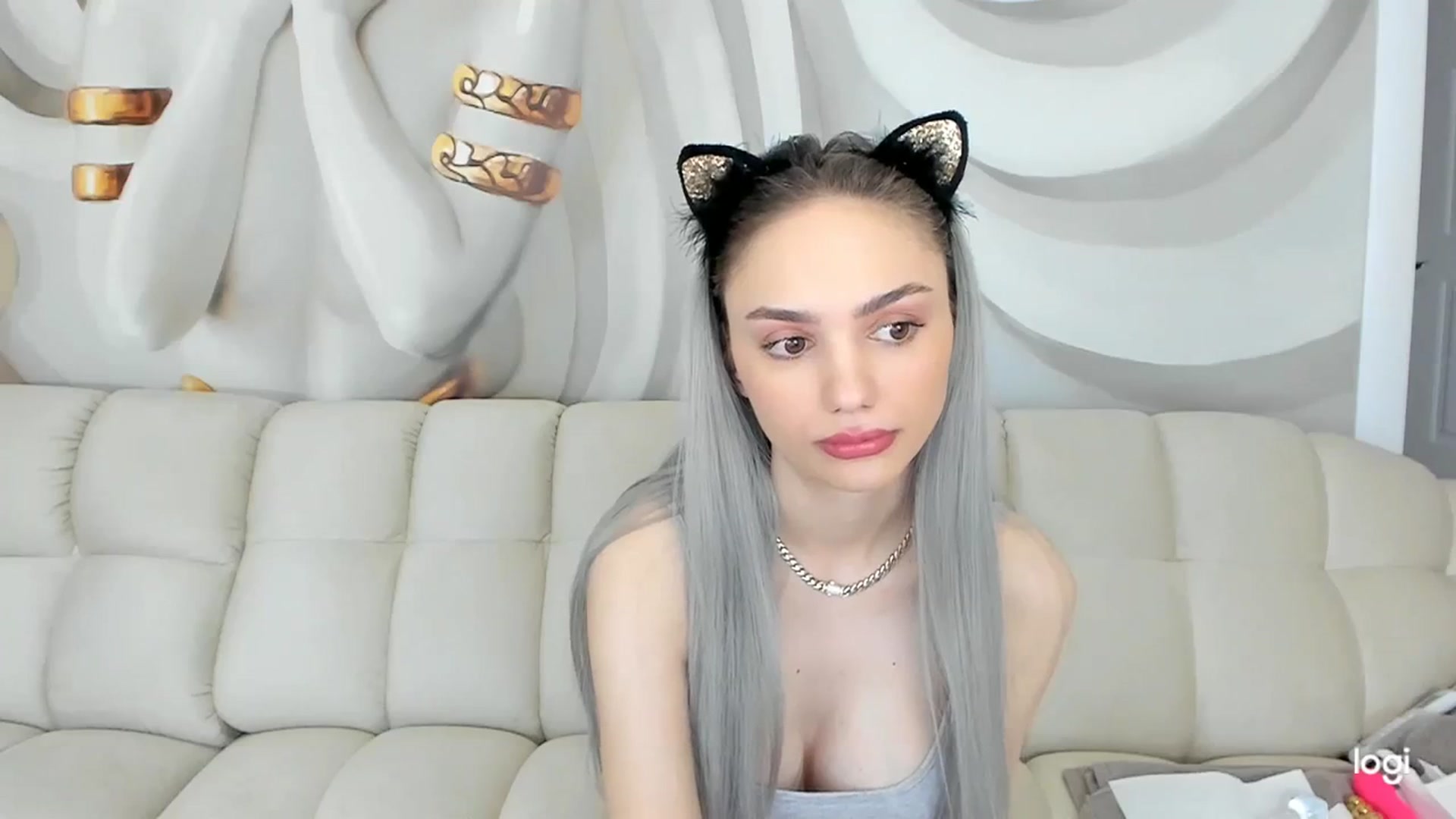 Gallery image thumbnail from HaleySweet18's myfreecams stream on, 01/16/2024, 05:22 image 6 of 20