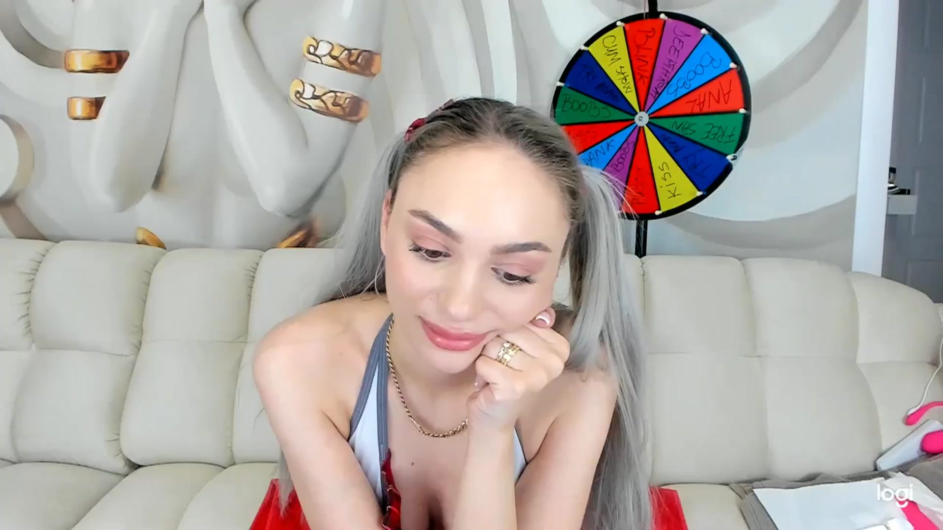 Gallery image thumbnail from HaleySweet18's myfreecams stream on, 01/28/2024, 24:27 image 18 of 20