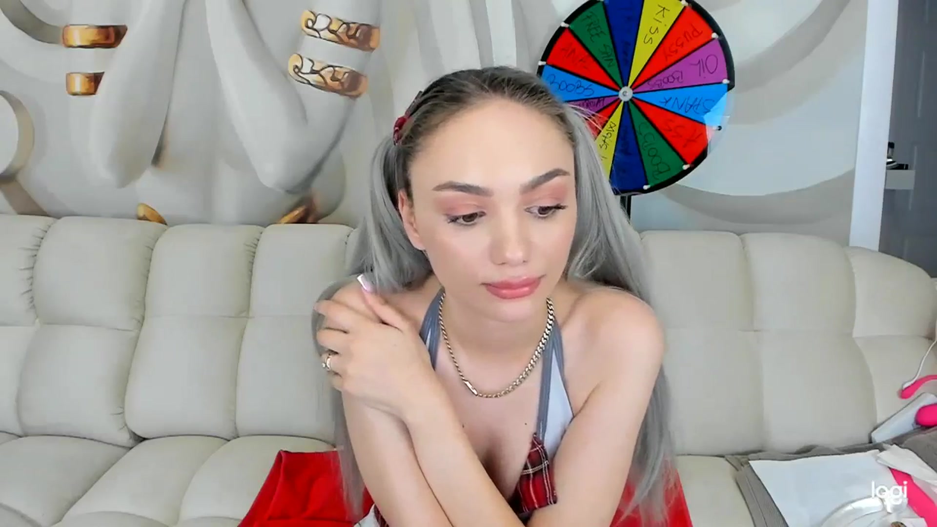 Gallery image thumbnail from HaleySweet18's myfreecams stream on, 01/28/2024, 24:27 image 11 of 20