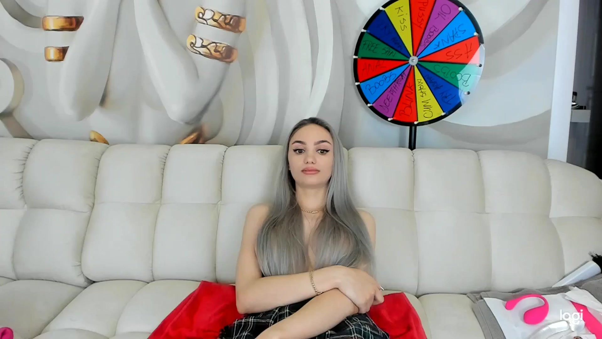 Gallery image thumbnail from HaleySweet18's myfreecams stream on, 01/29/2024, 03:33 image 20 of 20