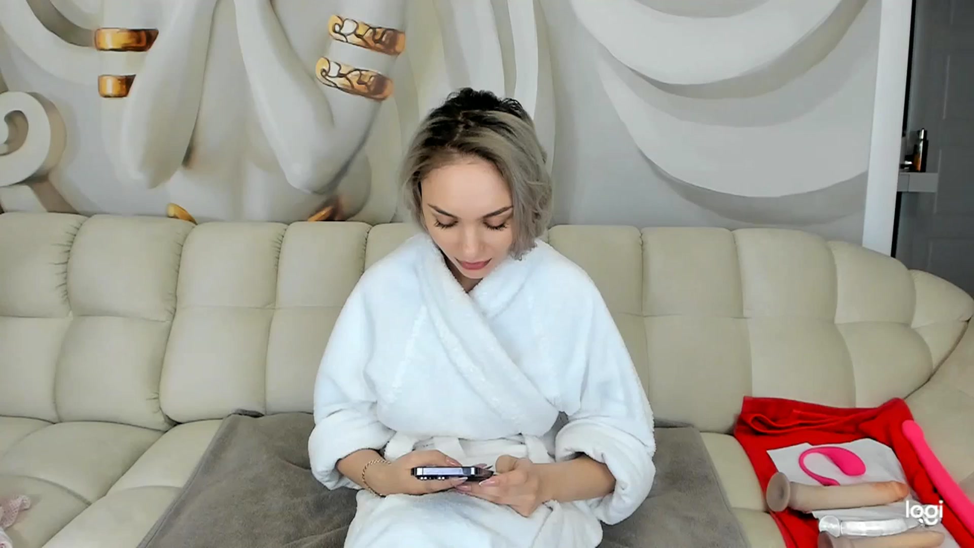 Gallery image thumbnail from HaleySweet18's myfreecams stream on, 03/05/2024, 07:31 image 12 of 20