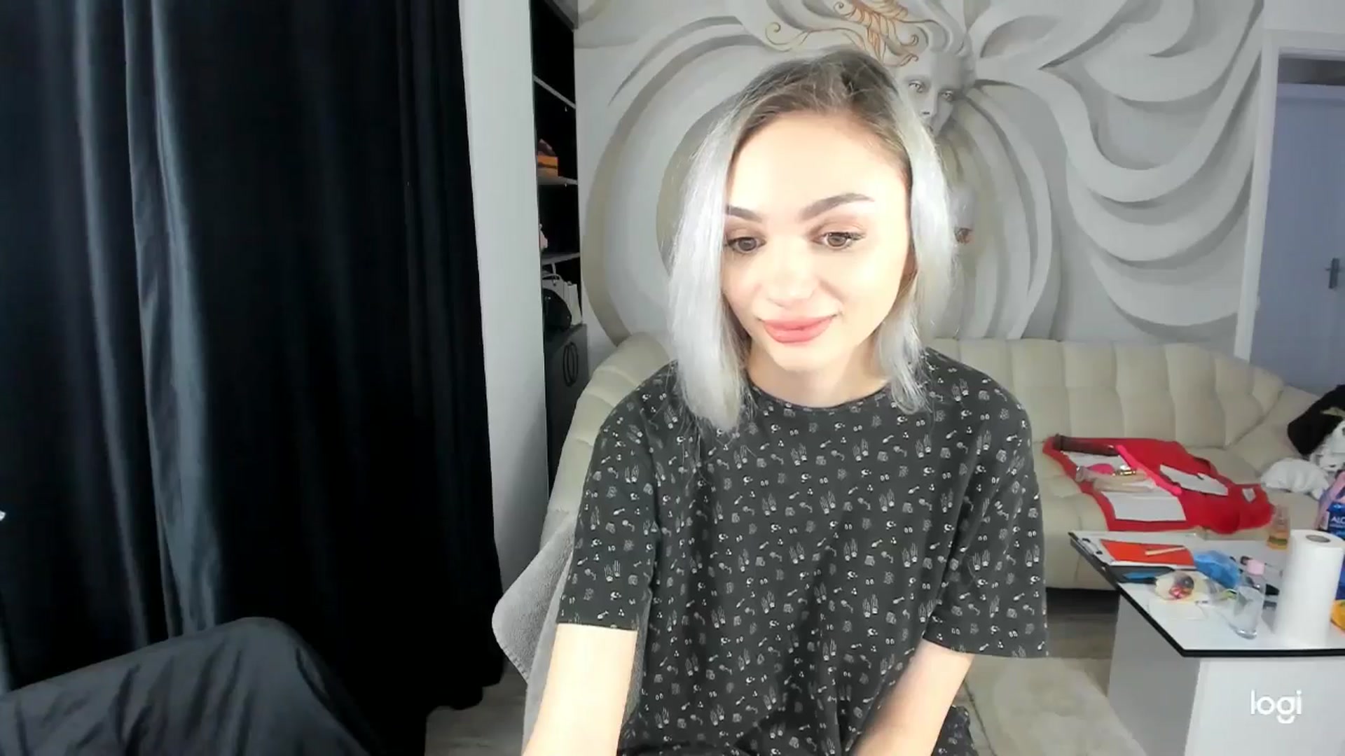 Gallery image thumbnail from HaleySweet18's myfreecams stream on, 05/07/2024, 23:39 image 12 of 20
