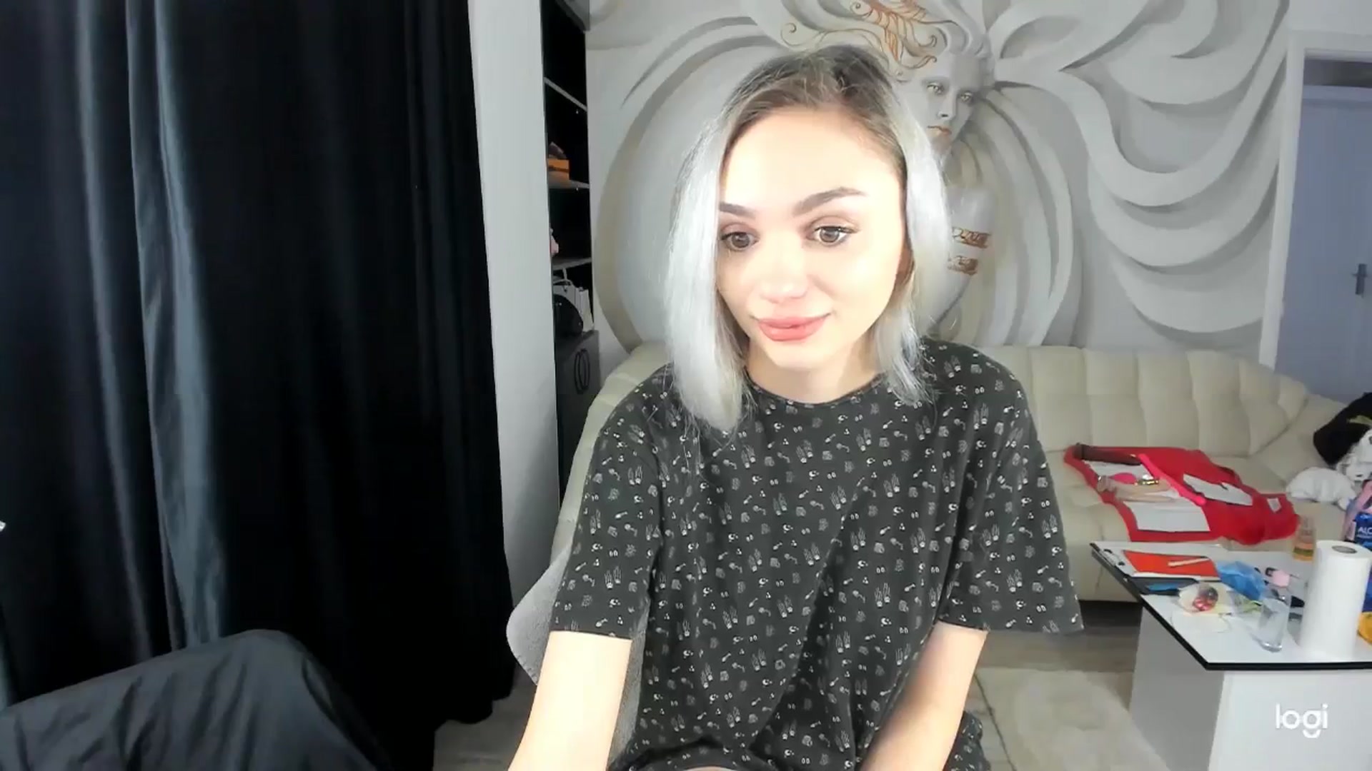 Gallery image thumbnail from HaleySweet18's myfreecams stream on, 05/07/2024, 23:39 image 10 of 20