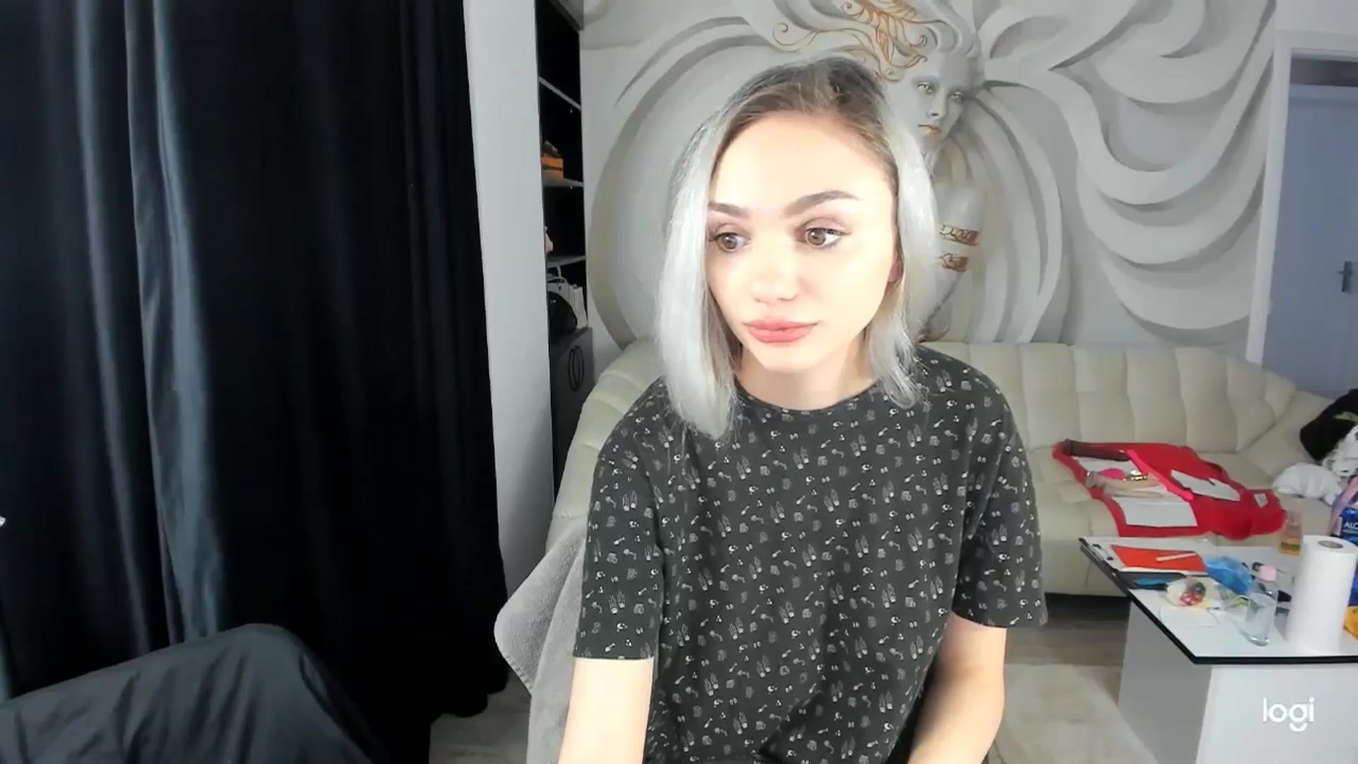 Gallery image thumbnail from HaleySweet18's myfreecams stream on, 05/07/2024, 23:39 image 17 of 20