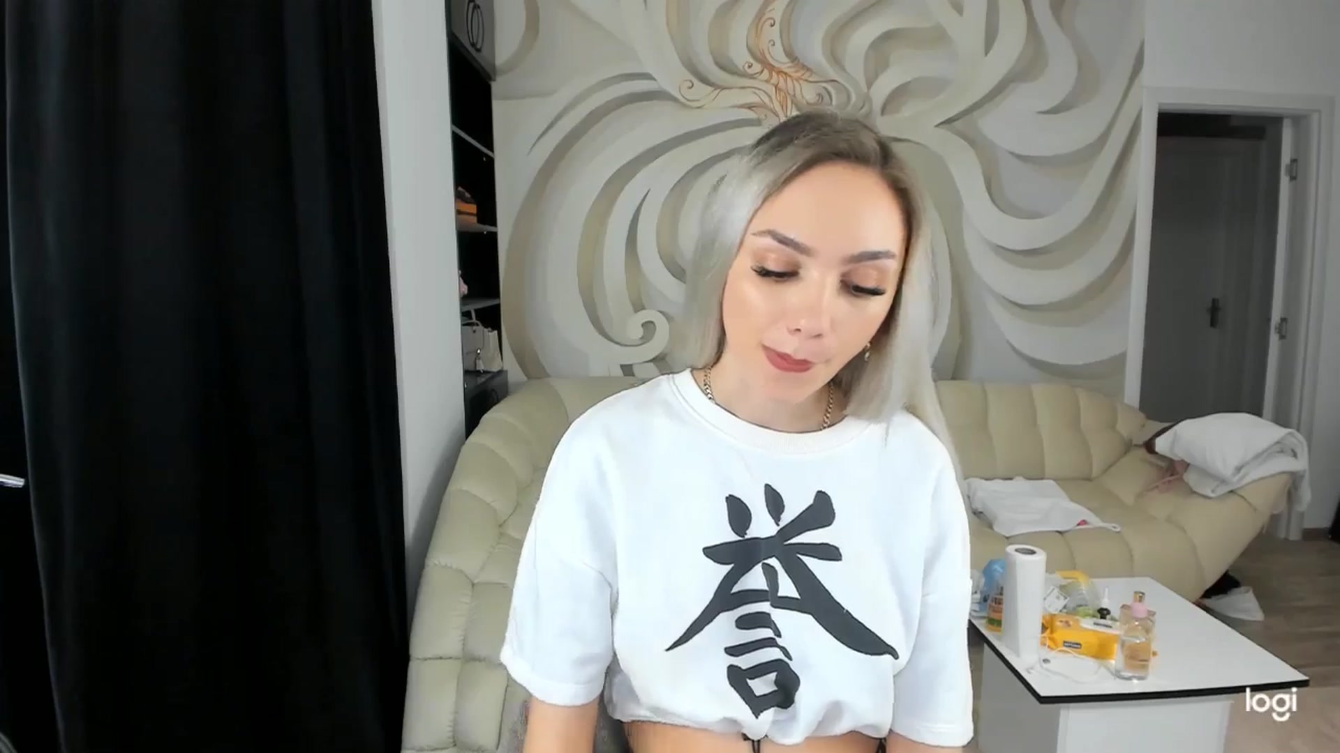 Gallery image thumbnail from HaleySweet18's myfreecams stream on, 05/29/2024, 03:26 image 8 of 20