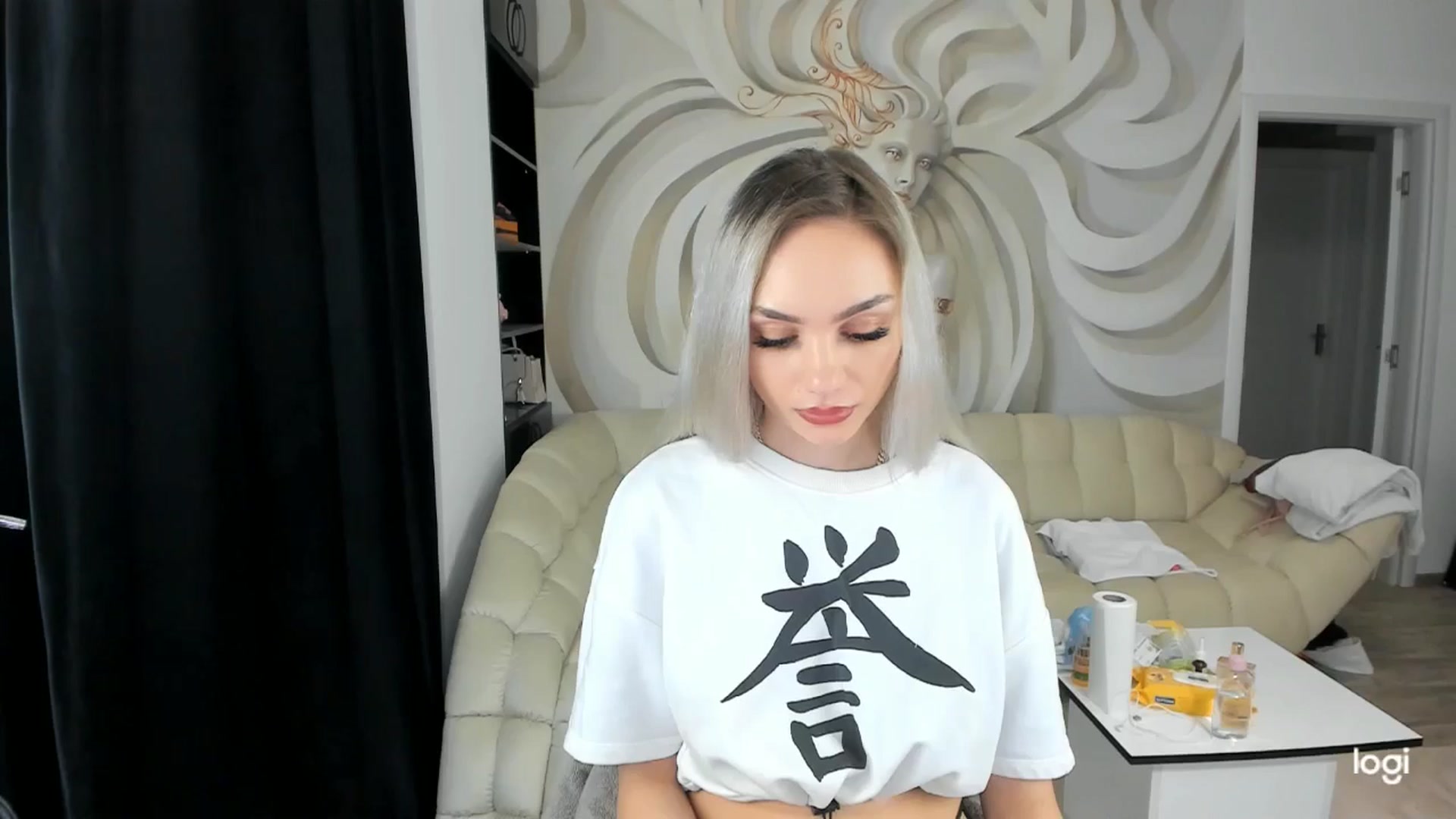 Gallery image thumbnail from HaleySweet18's myfreecams stream on, 05/29/2024, 03:26 image 13 of 20