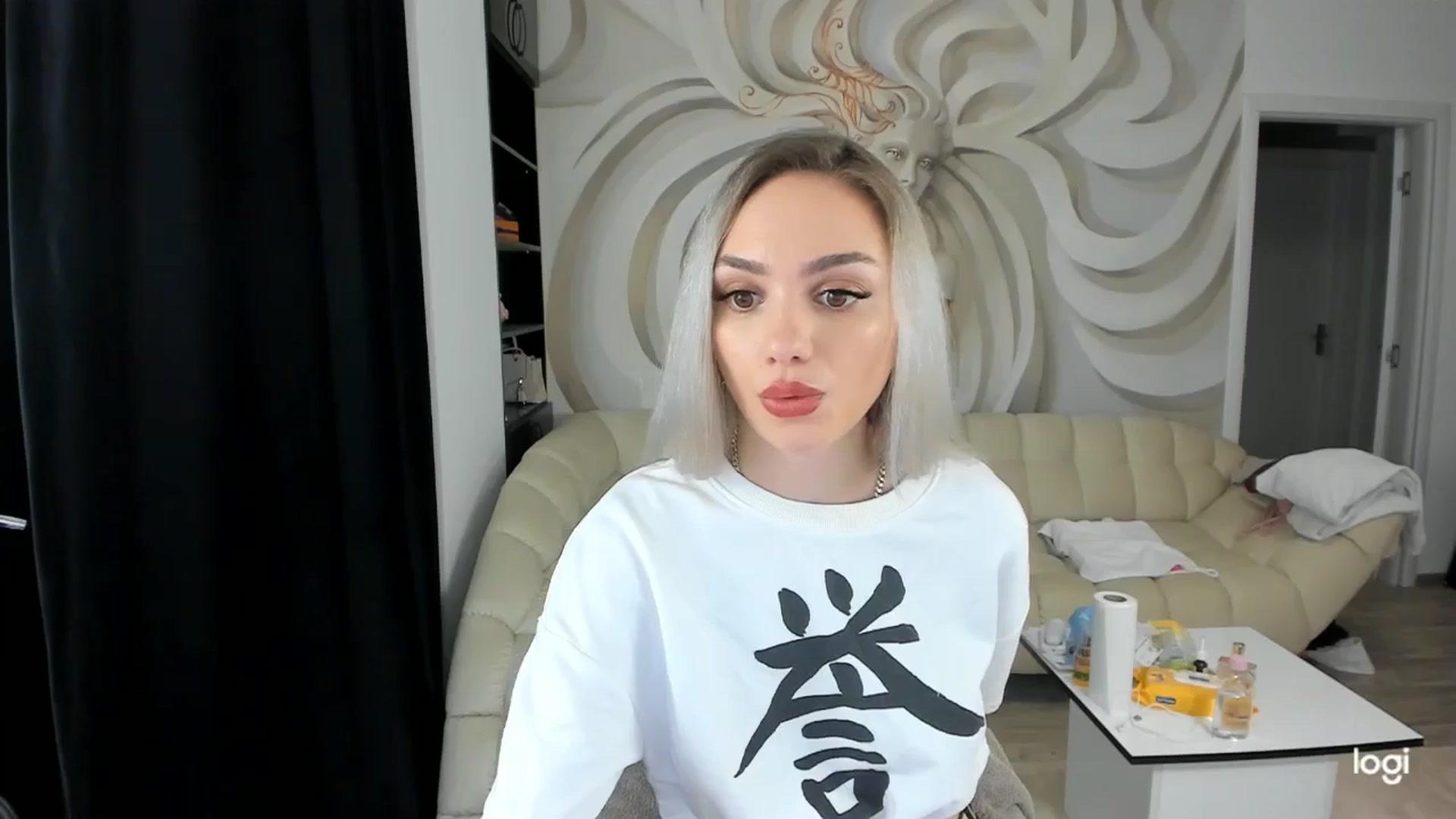 Gallery image thumbnail from HaleySweet18's myfreecams stream on, 05/29/2024, 03:26 image 11 of 20