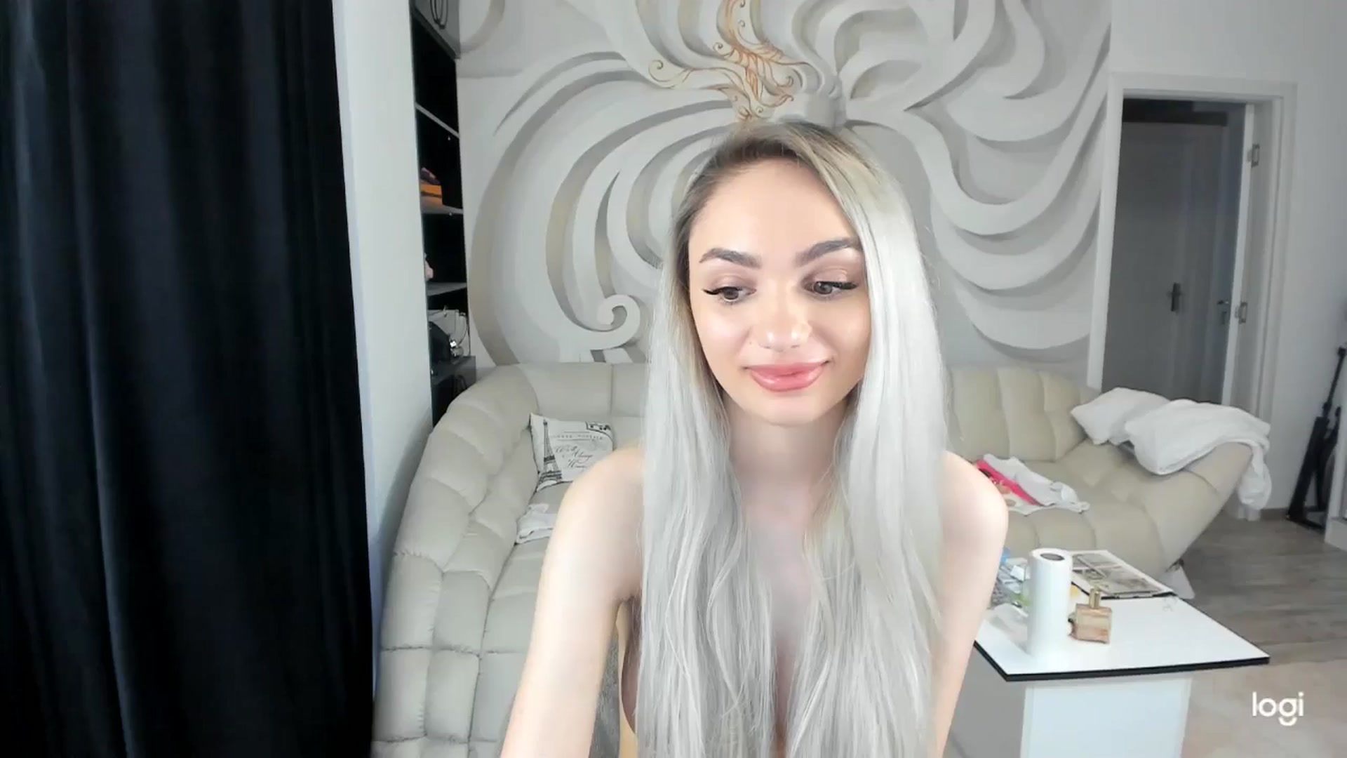 Gallery image thumbnail from HaleySweet18's myfreecams stream on, 06/05/2024, 05:36 image 8 of 20