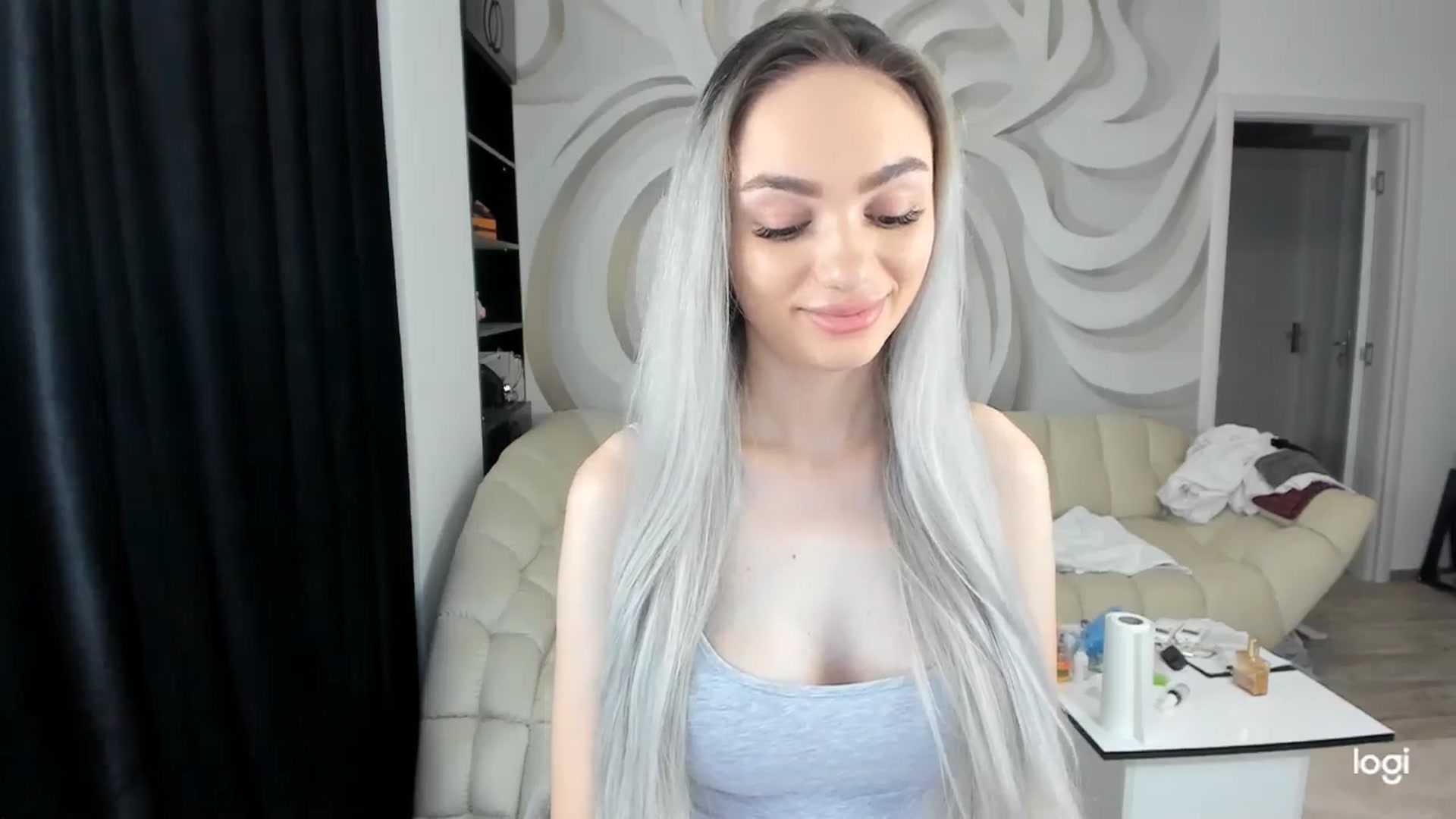 Gallery image thumbnail from HaleySweet18's myfreecams stream on, 06/12/2024, 02:54 image 18 of 20