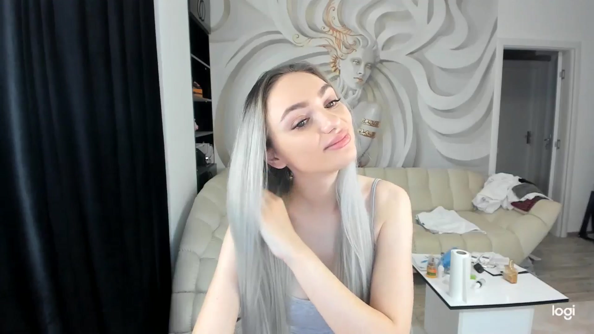 Gallery image thumbnail from HaleySweet18's myfreecams stream on, 06/12/2024, 02:54 image 20 of 20
