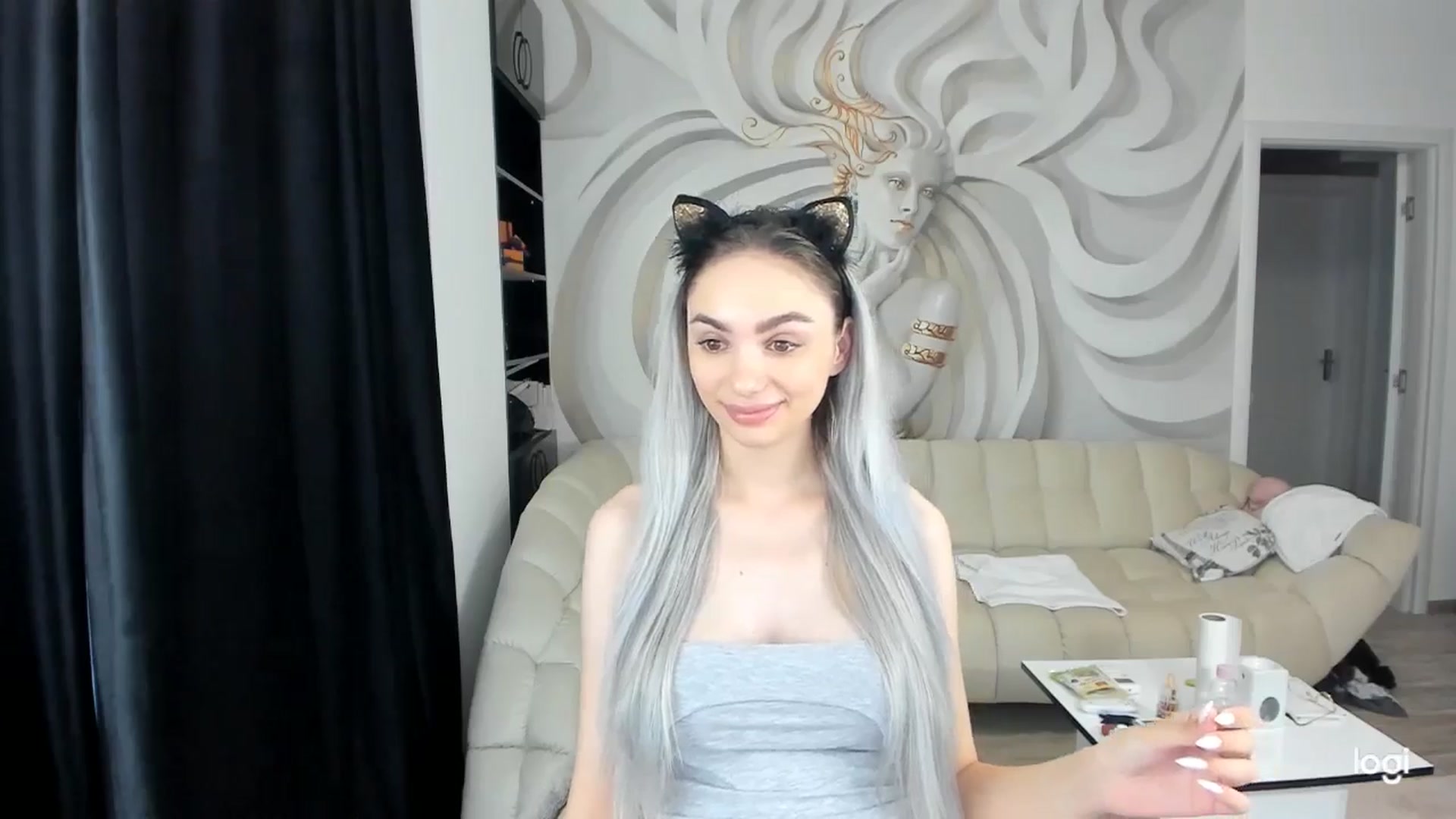 Gallery image thumbnail from HaleySweet18's myfreecams stream on, 06/20/2024, 03:19 image 10 of 20