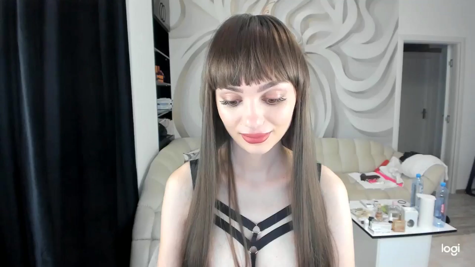 Gallery image thumbnail from HaleySweet18's myfreecams stream on, 07/13/2024, 01:11 image 2 of 20