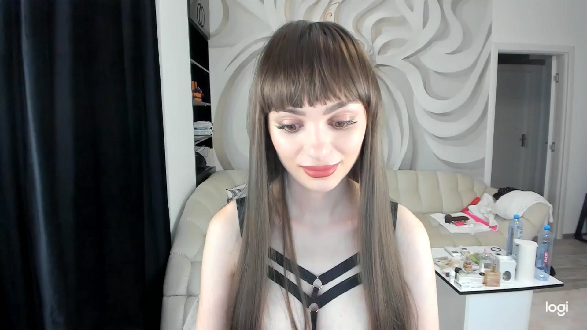 Gallery image thumbnail from HaleySweet18's myfreecams stream on, 07/13/2024, 01:11 image 1 of 20