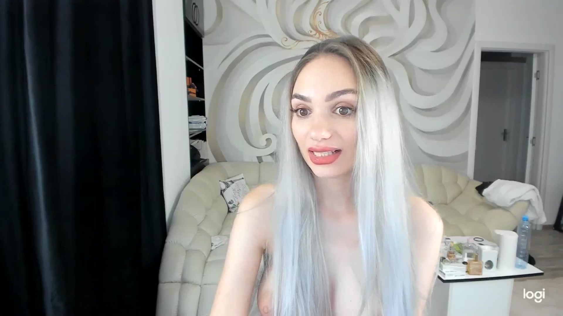 Gallery image thumbnail from HaleySweet18's myfreecams stream on, 07/13/2024, 03:57 image 13 of 20