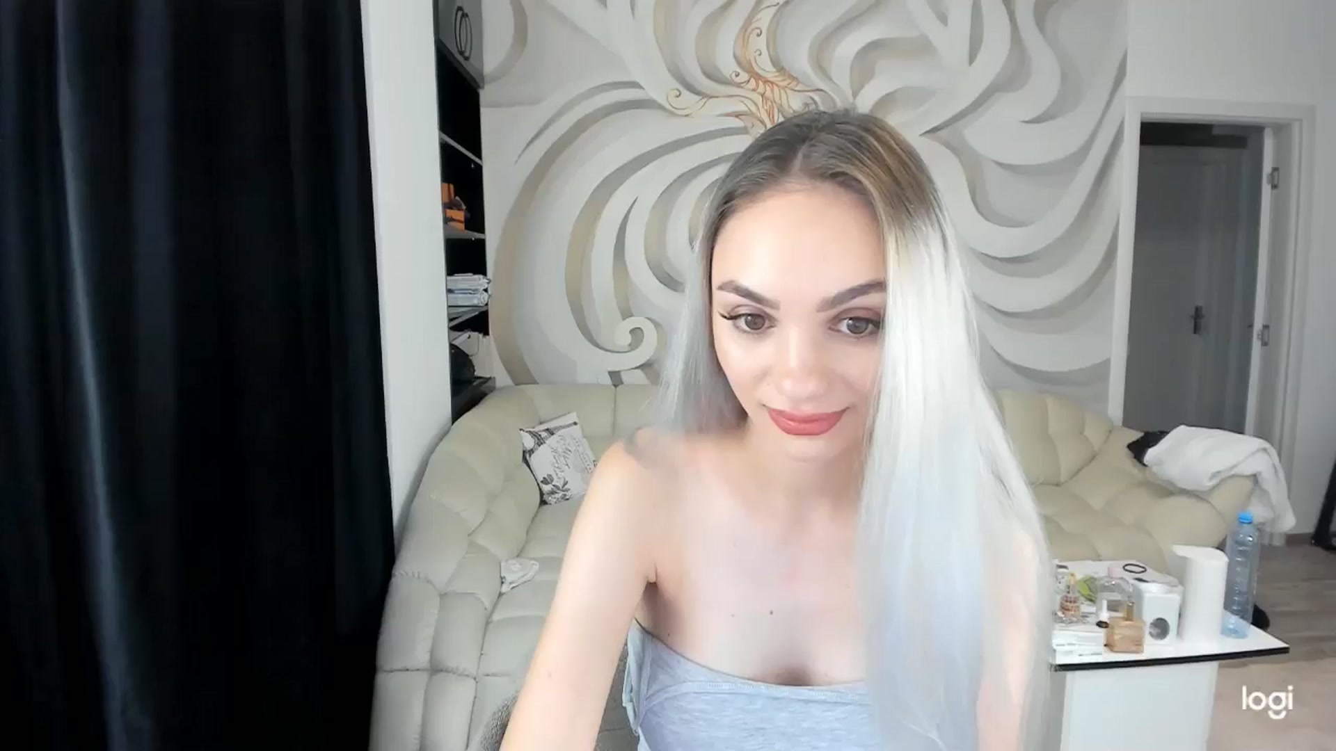 Gallery image thumbnail from HaleySweet18's myfreecams stream on, 07/13/2024, 04:36 image 1 of 20