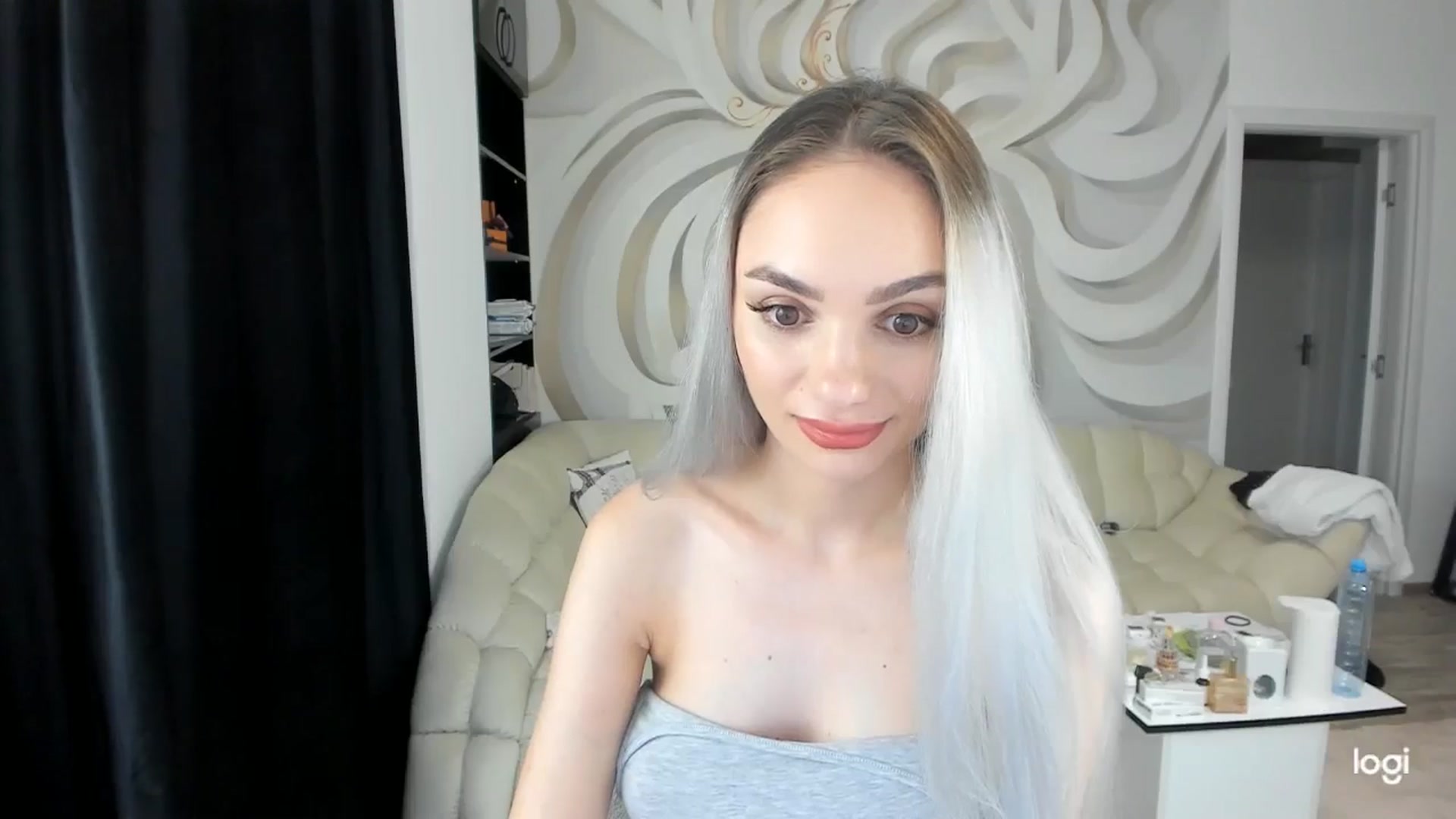 Gallery image thumbnail from HaleySweet18's myfreecams stream on, 07/13/2024, 04:36 image 5 of 20