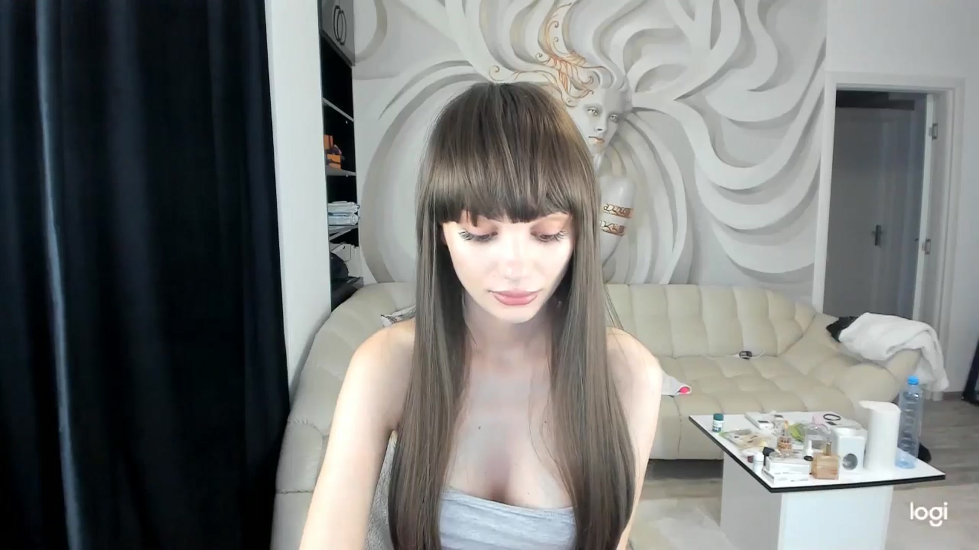 Gallery image thumbnail from HaleySweet18's myfreecams stream on, 07/13/2024, 21:51 image 12 of 20