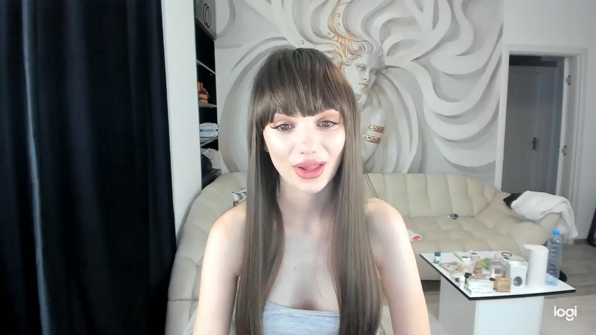 Gallery image thumbnail from HaleySweet18's myfreecams stream on, 07/13/2024, 21:51 image 16 of 20