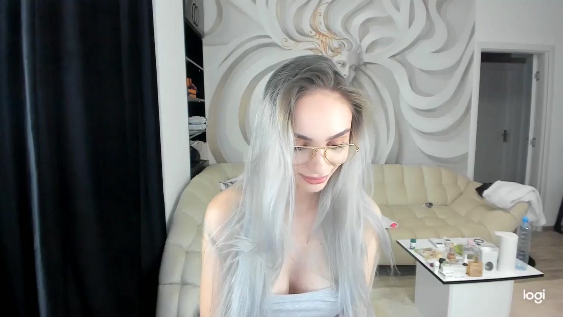 Gallery image thumbnail from HaleySweet18's myfreecams stream on, 07/13/2024, 22:33 image 9 of 20